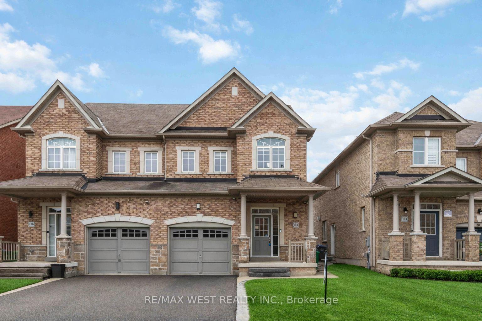 116 Lesabre Crescent, Brampton, ON L6P 0W4