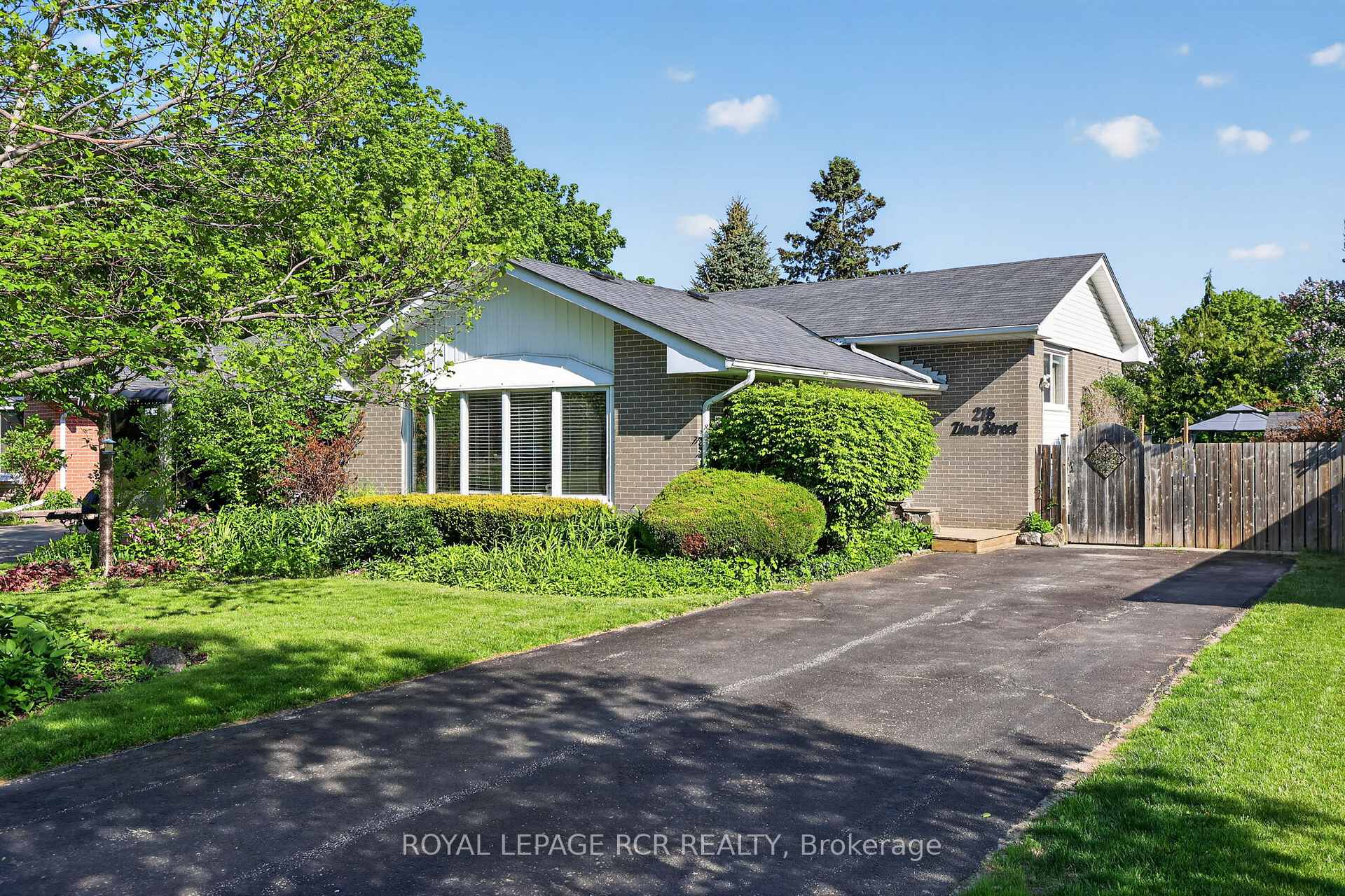 215 Zina Street, Orangeville, ON L9W 1E9