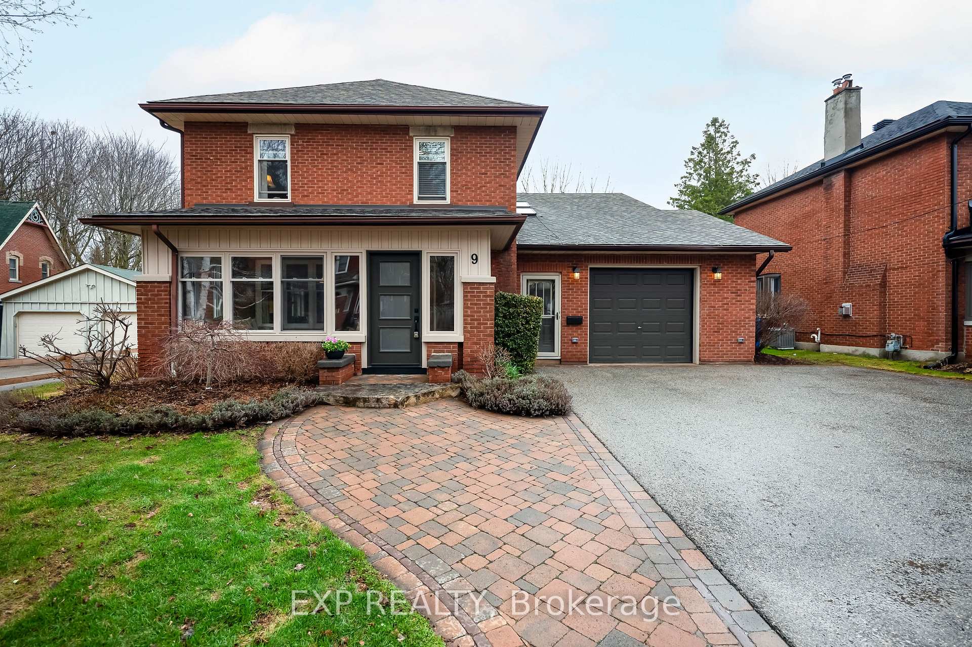 9 Wellington Street, Orangeville, ON L9W 2L2