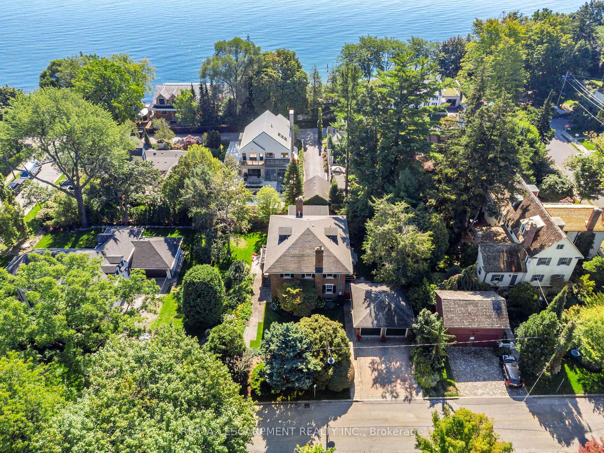 184 King Street, Oakville, ON L6J 1B4