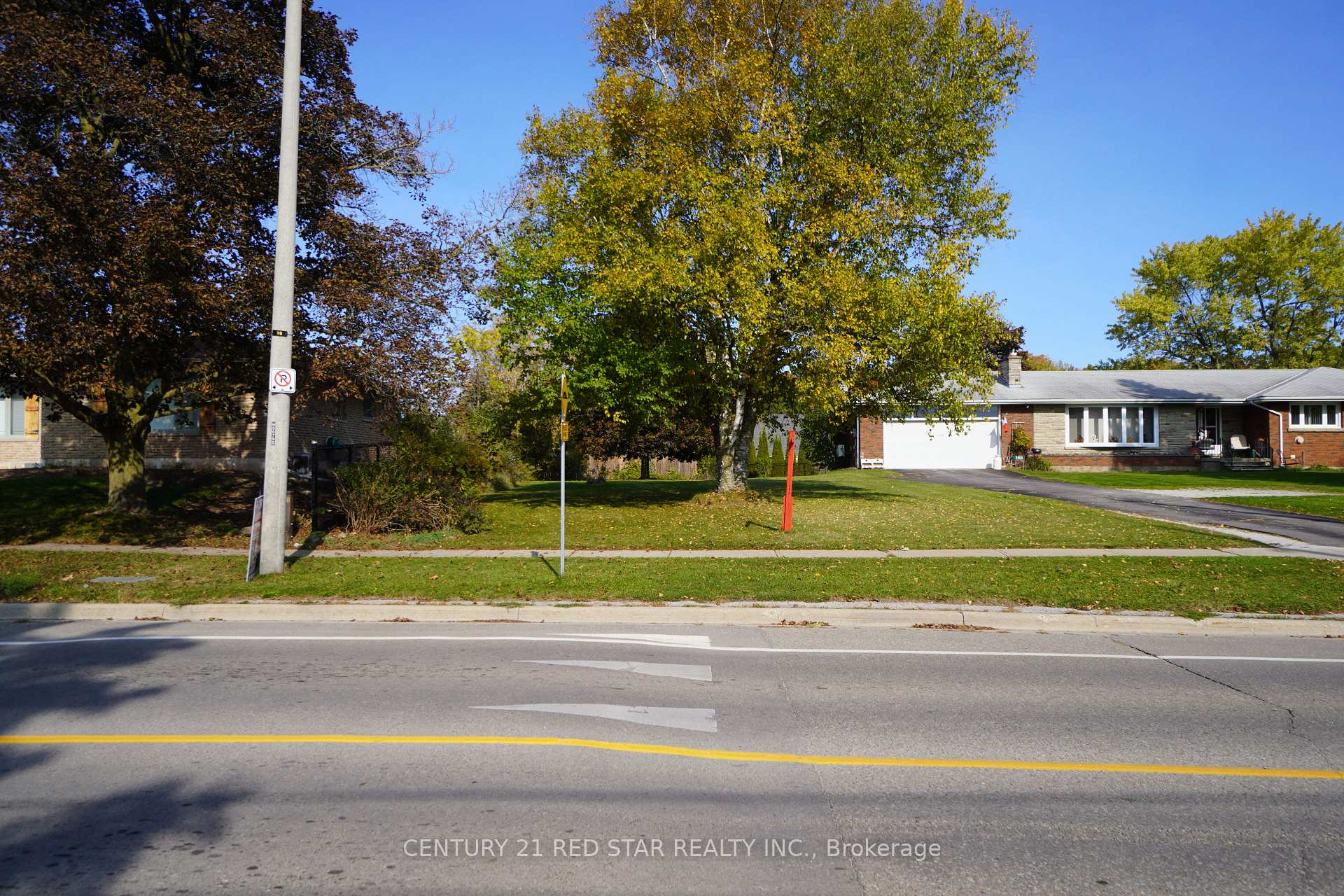 157 Churchill Road S, Halton Hills, ON L7J 2H9