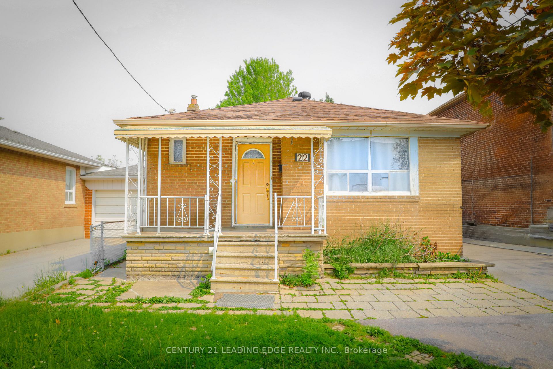 22 Katherine Road, Toronto, ON M3K 1H9