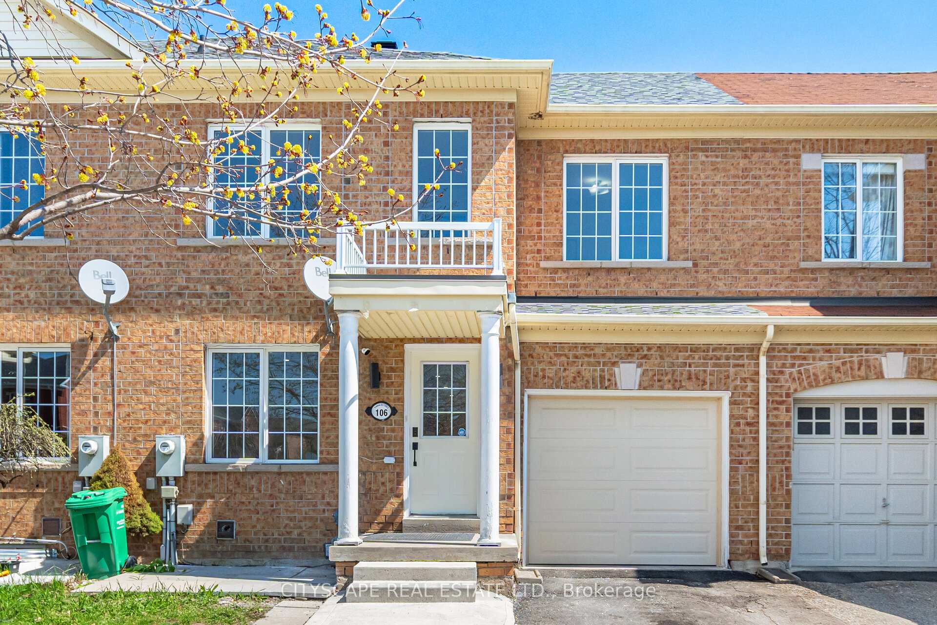 106 Tianalee Crescent, Brampton, ON L7A 2X4