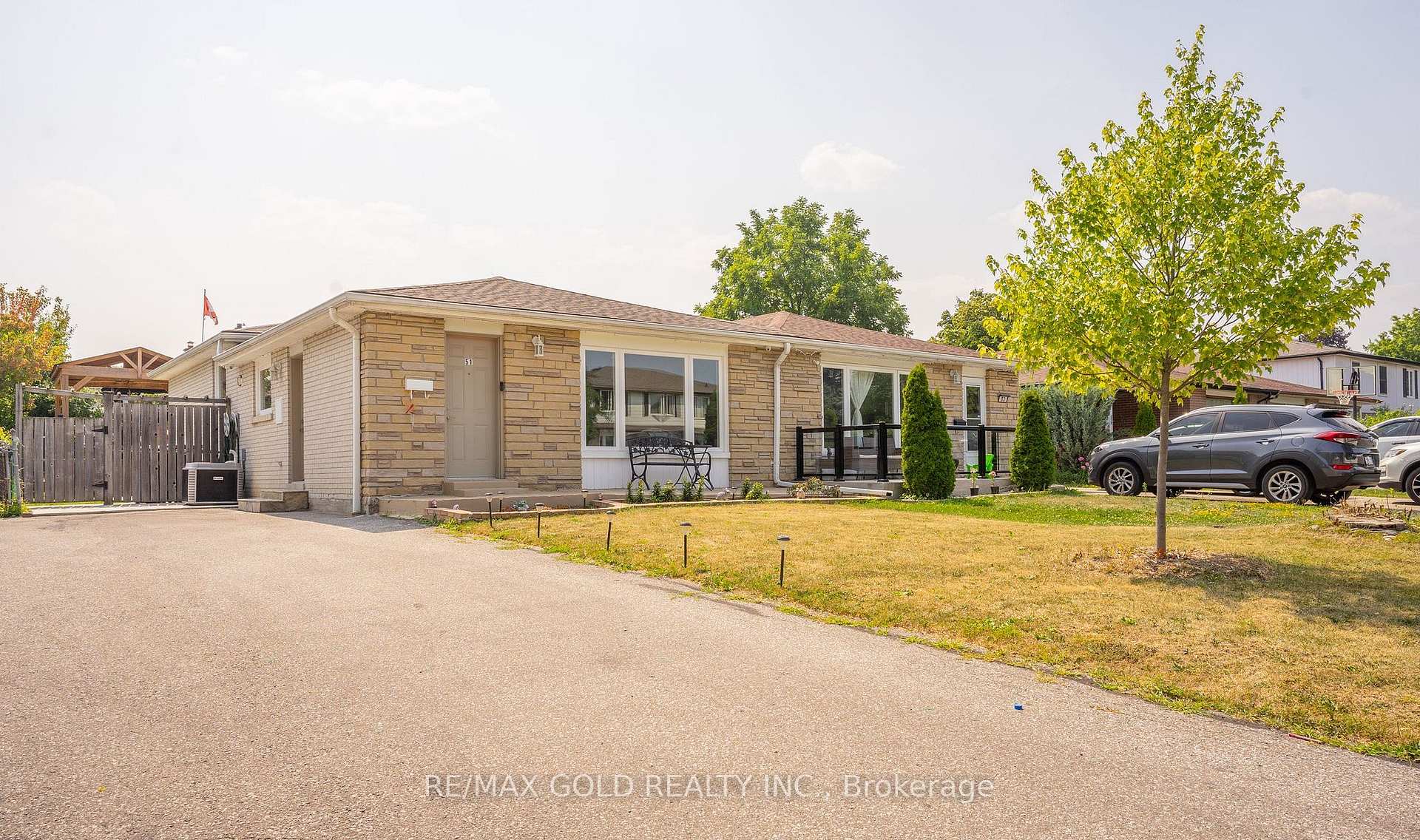 51 Davenport Crescent, Brampton, ON L6T 3L5