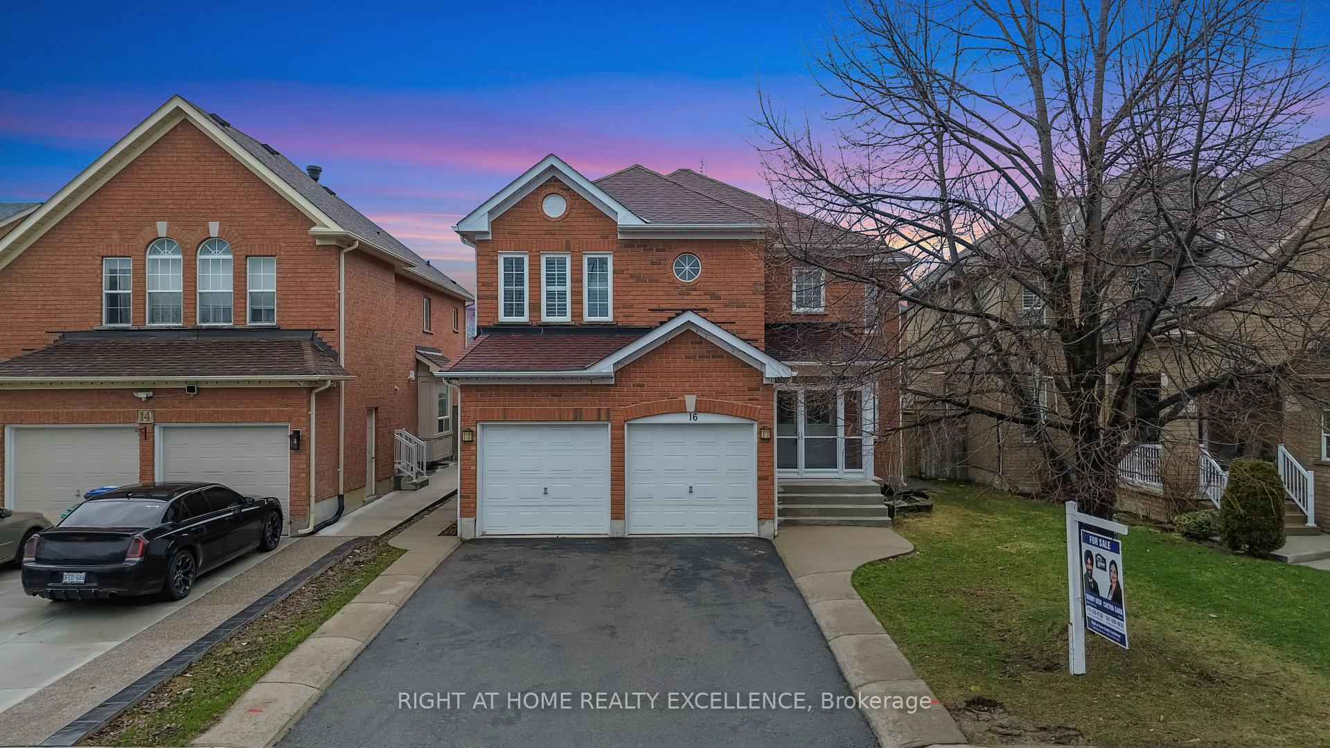 16 Whitford Court, Brampton, ON L6R 2S2