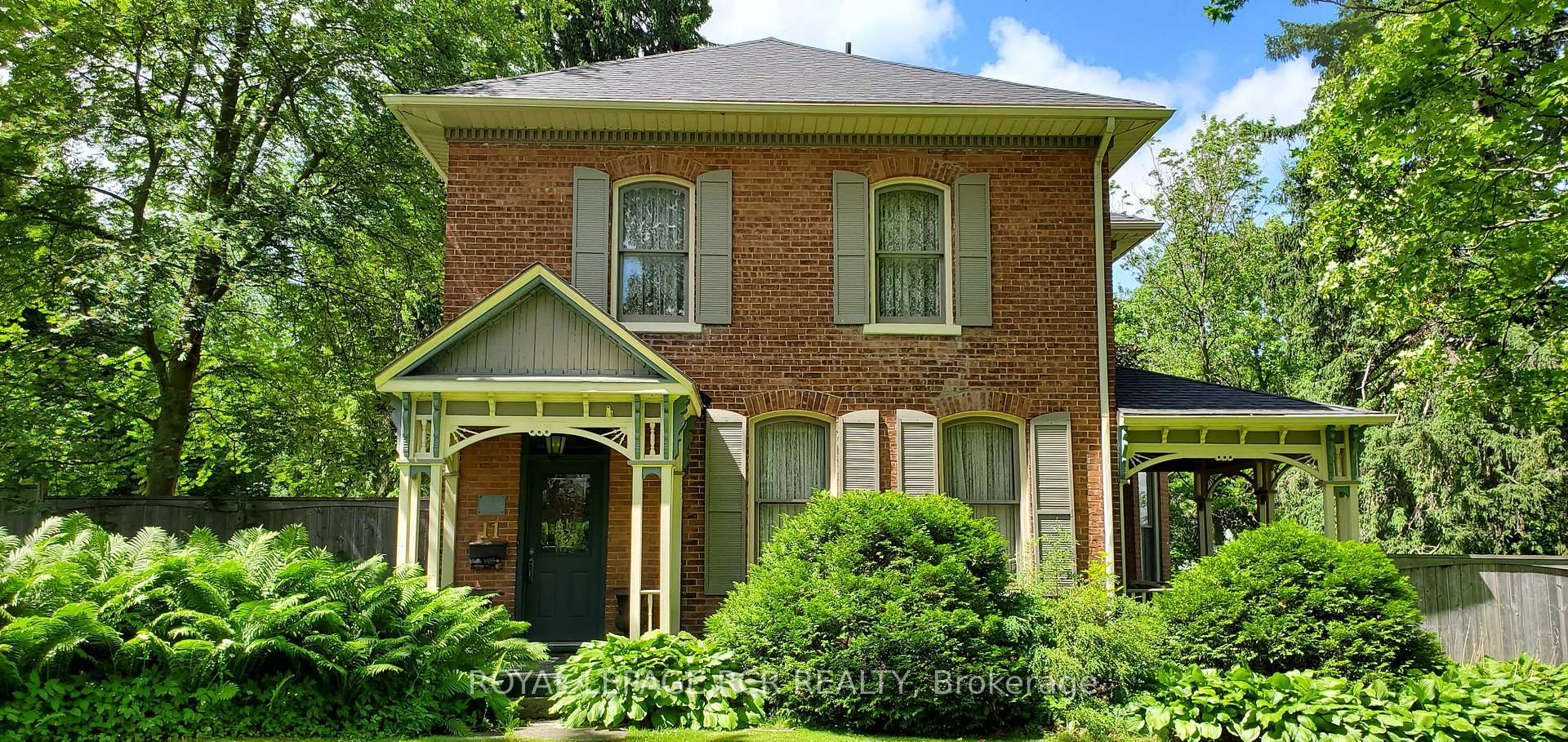 11 Third Avenue, Orangeville, ON L9W 1G8