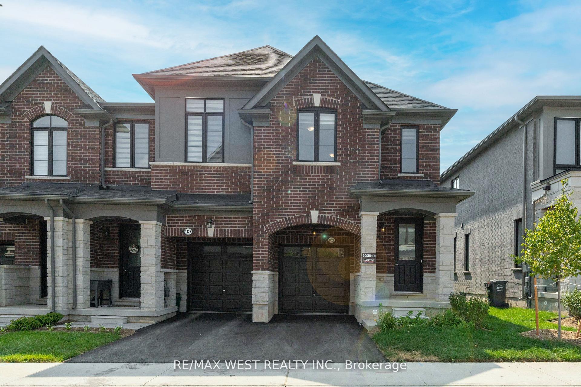1424 National Common, Burlington, ON L7P 0V7