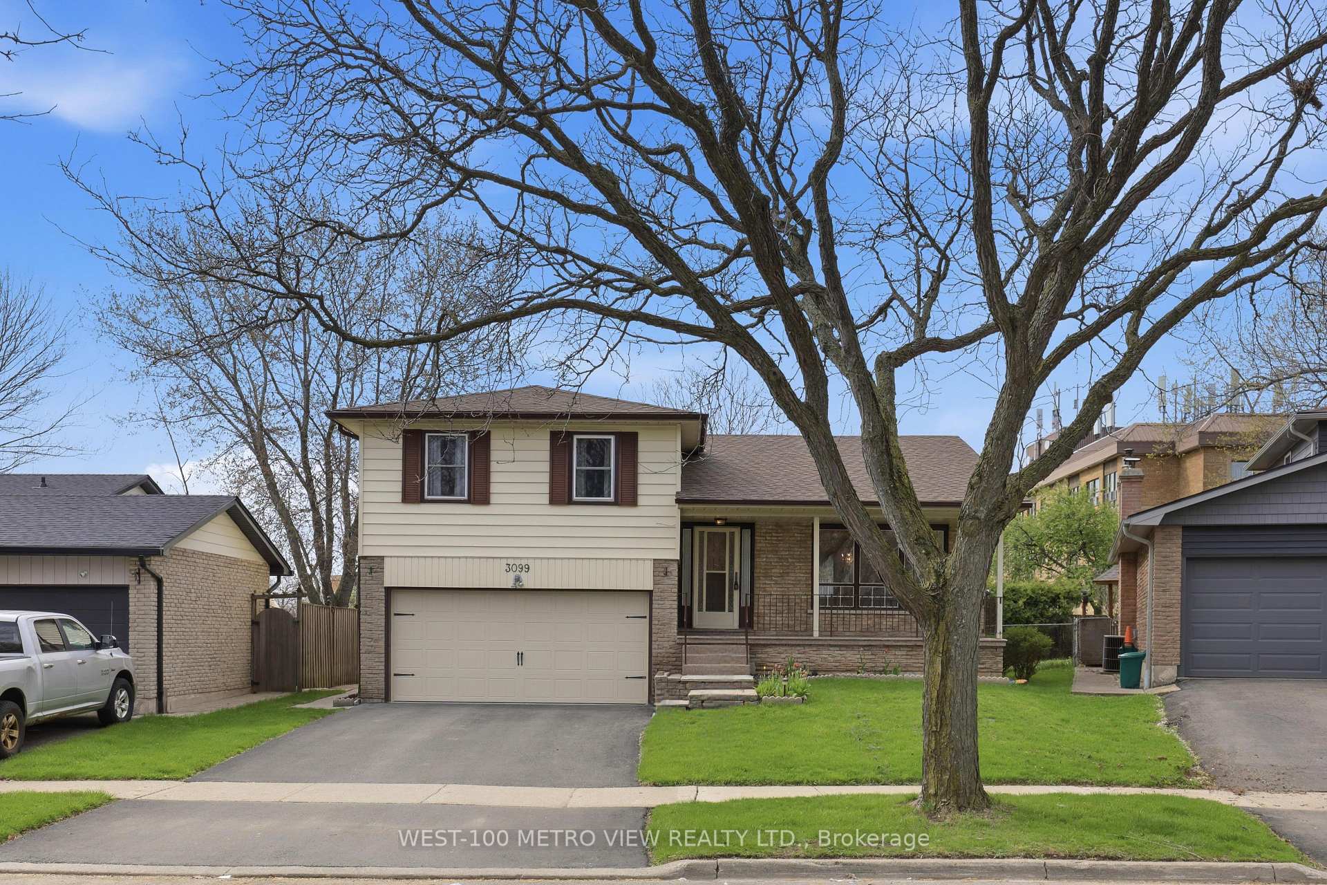 3099 Bentworth Drive, Burlington, ON L7M 1V9