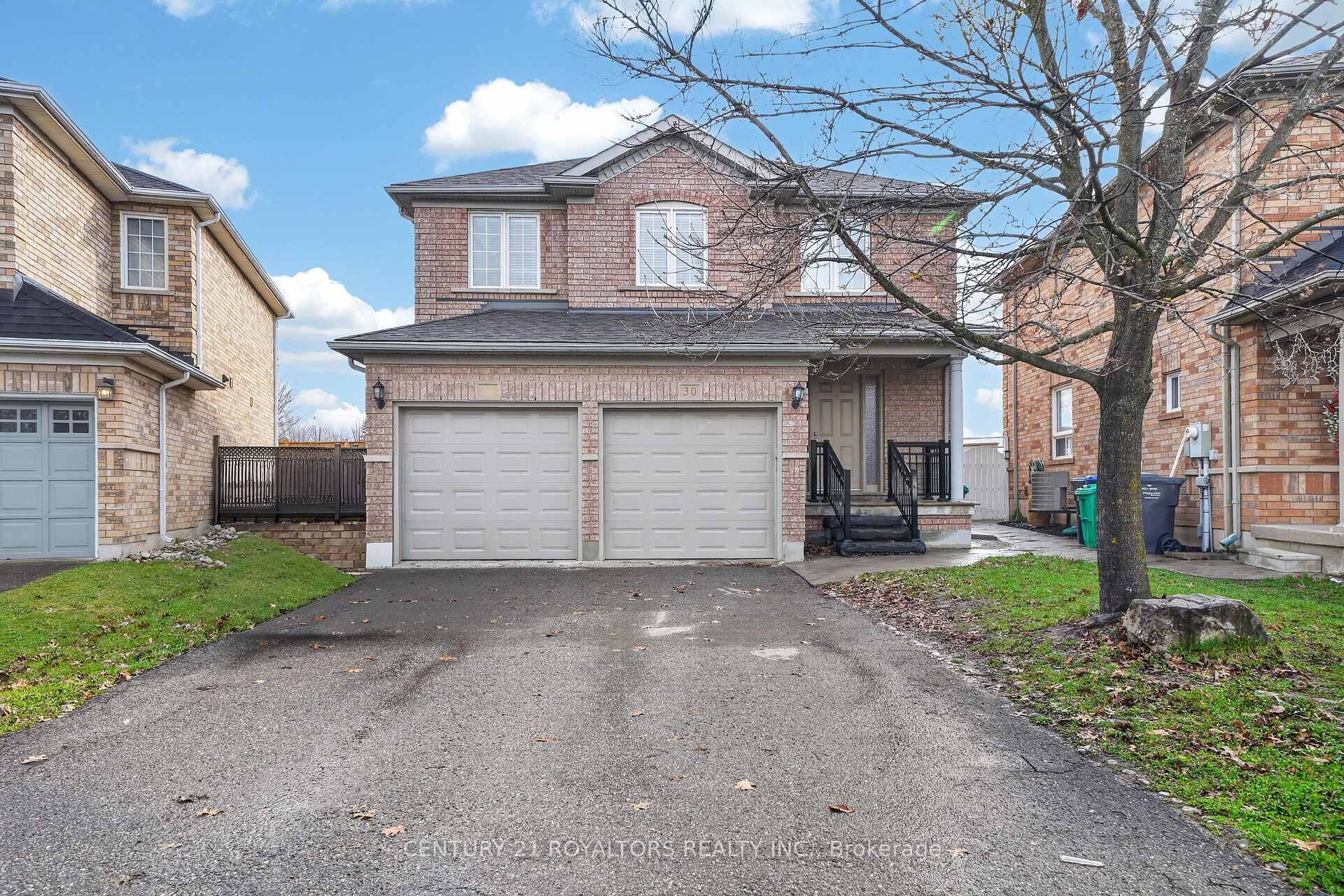 30 W Trudelle Crescent, Brampton, ON L7A 2Z1