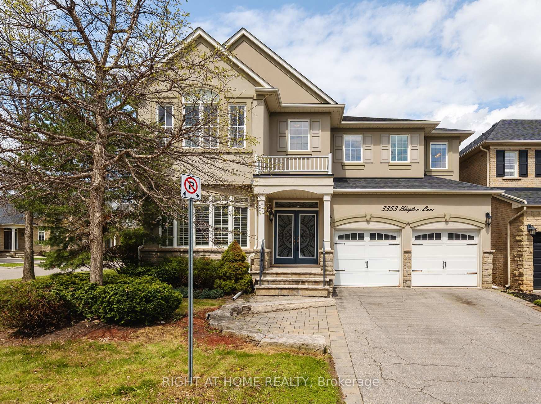 3353 Skipton Lane, Oakville, ON L6M 0K3