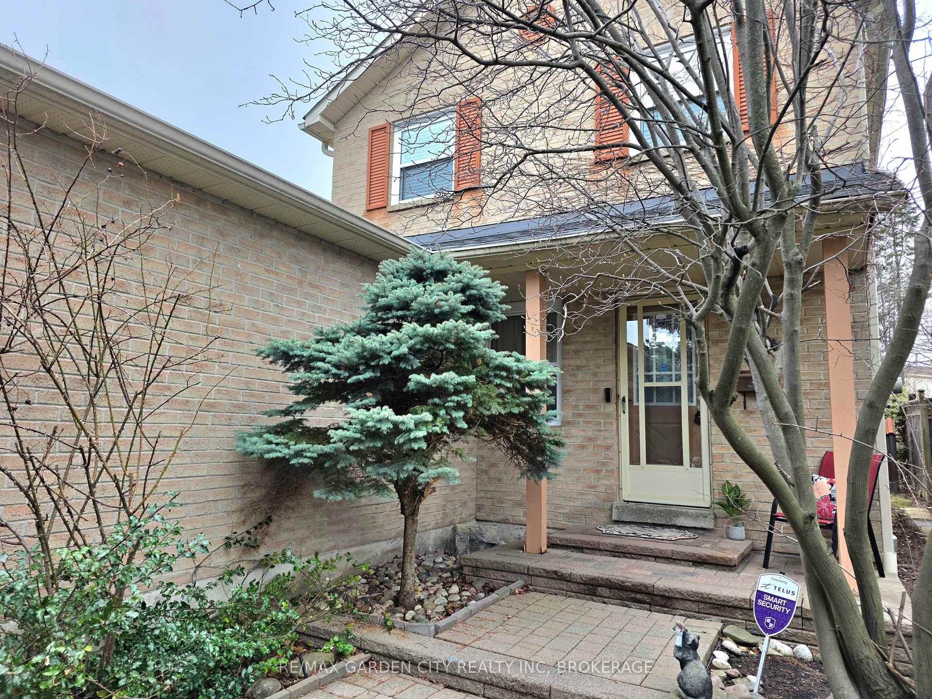 3169 Bartholomew Crescent, Mississauga, ON L5N 3K9