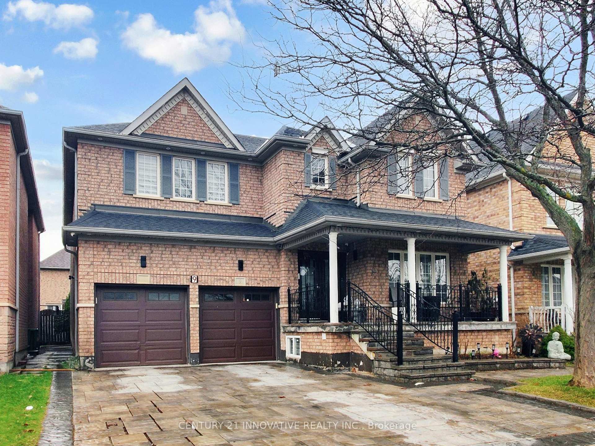 9 Heatherdale Drive, Brampton, ON L7A 2H6
