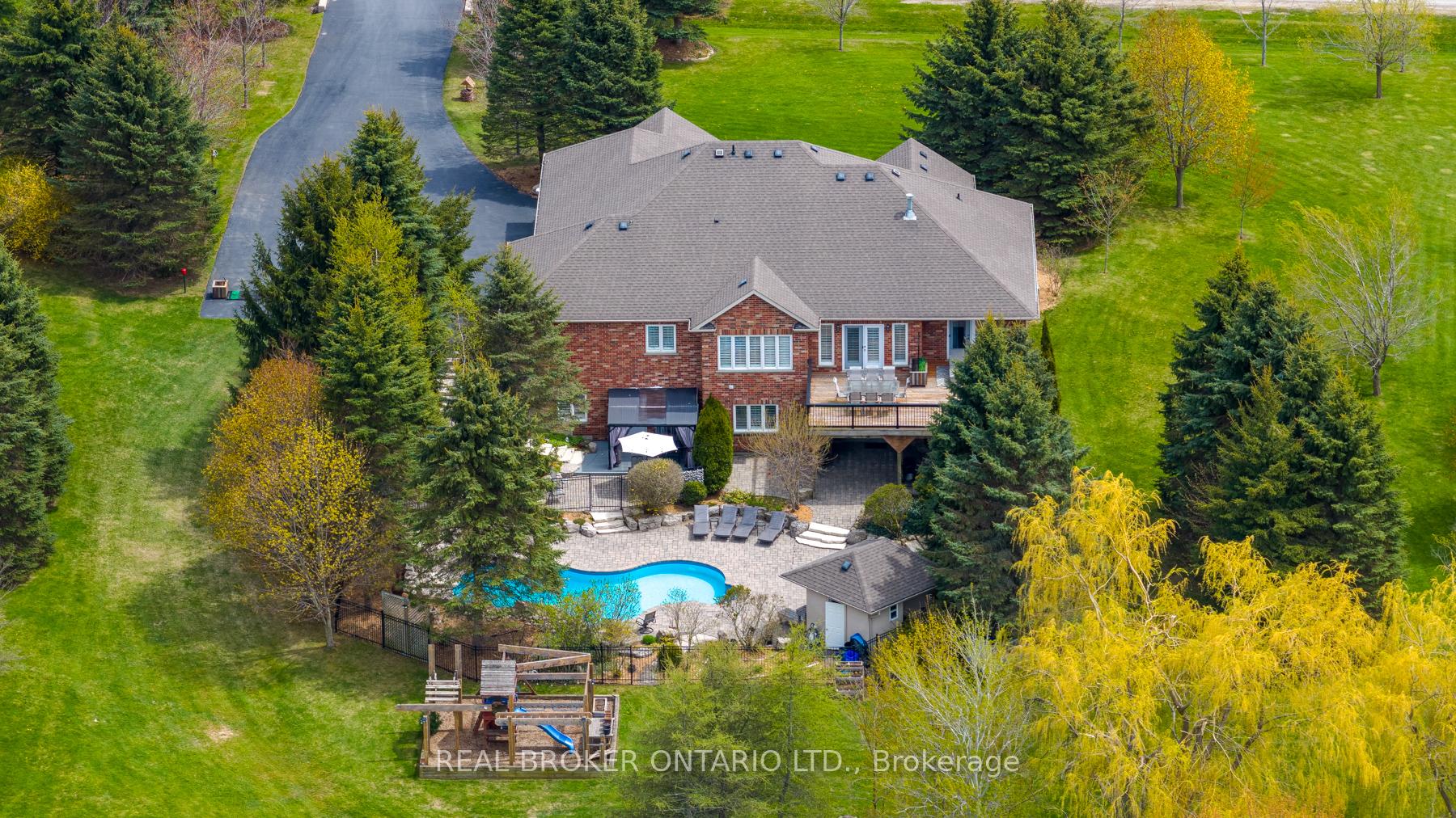 9 Allison Court, Halton Hills, ON L7G 4S4