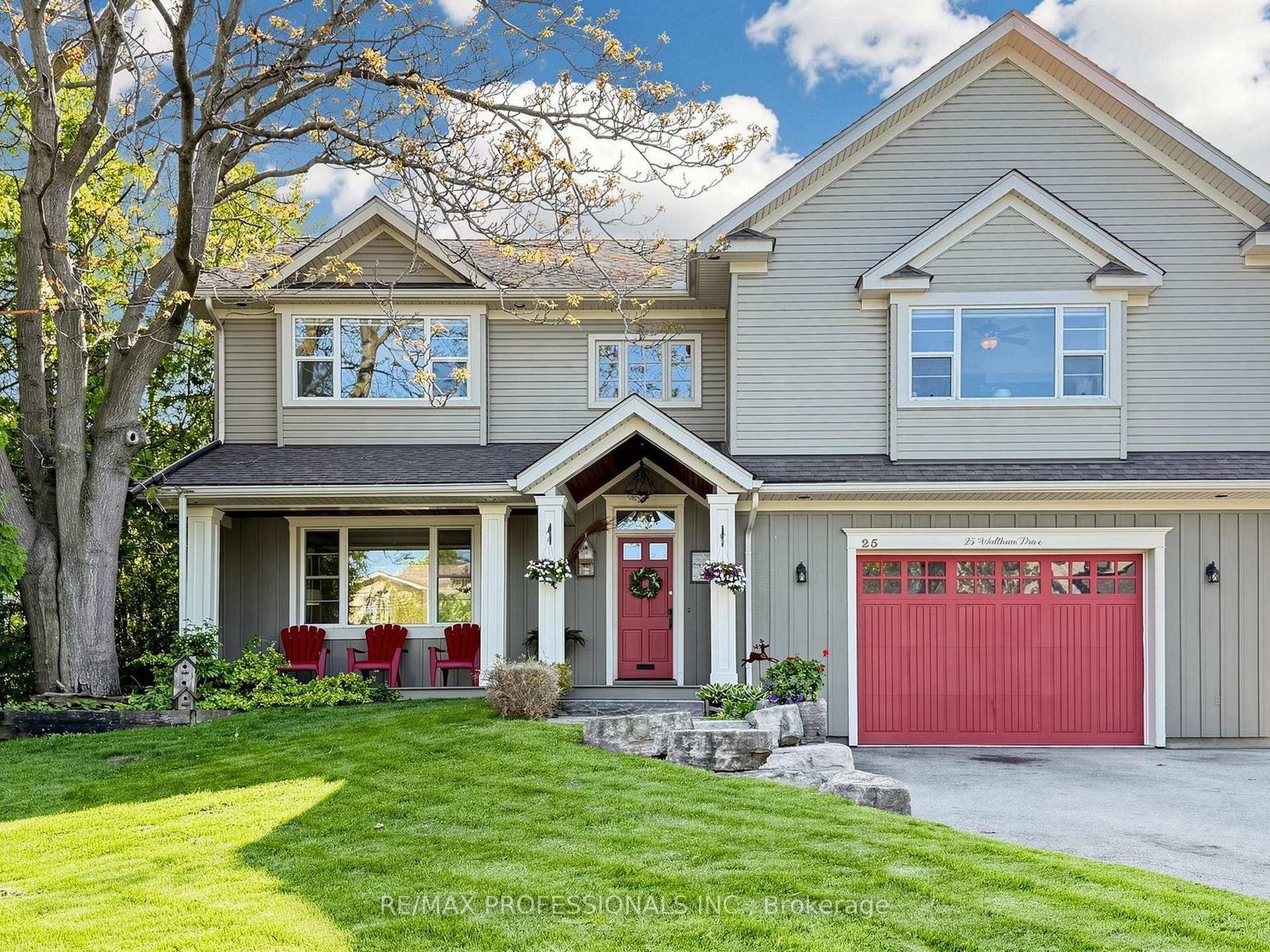 25 Waltham Drive, Toronto W10, ON M9V 1S6