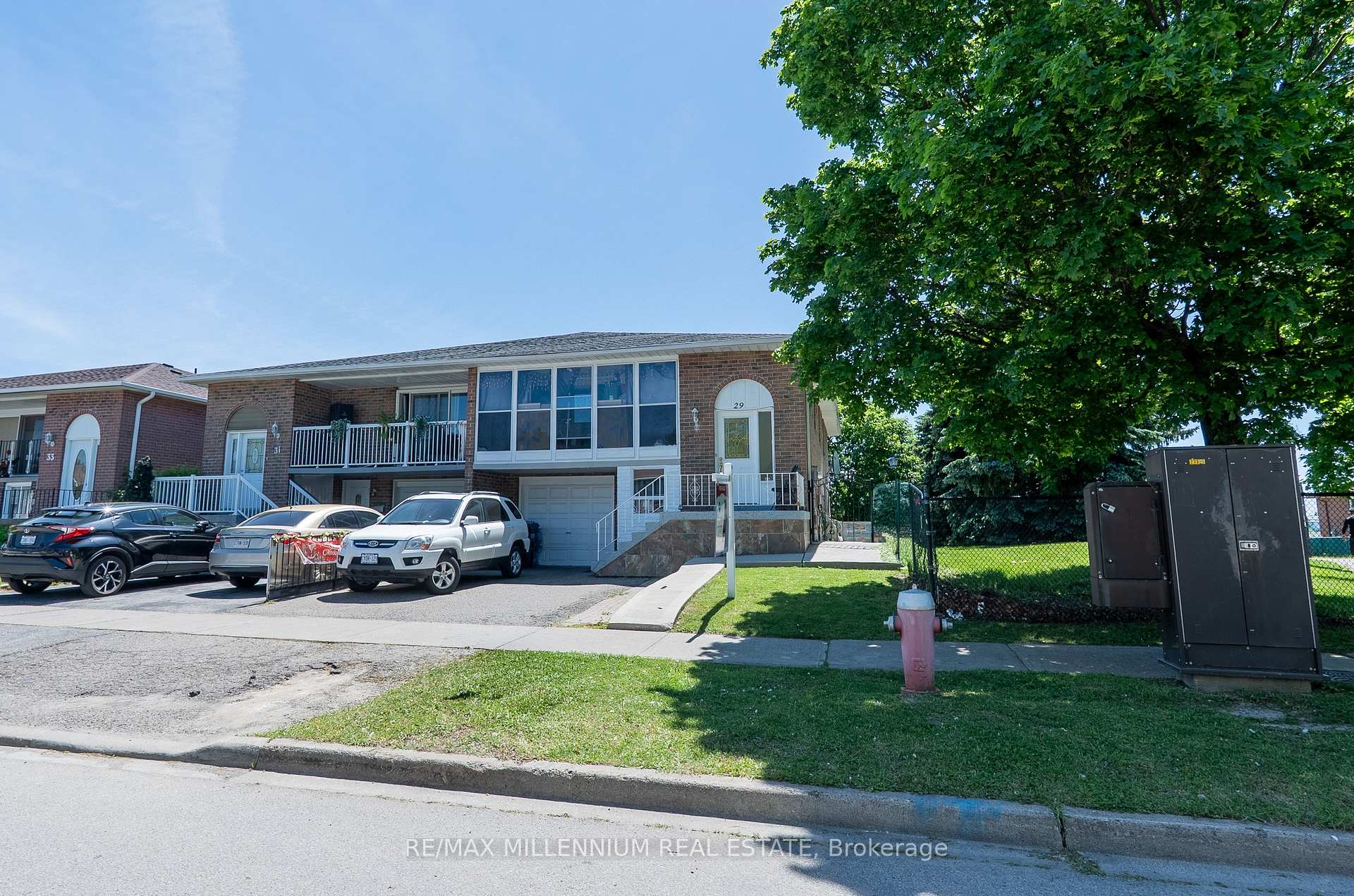 29 Major Oaks Drive, Brampton, ON L6V 3K1