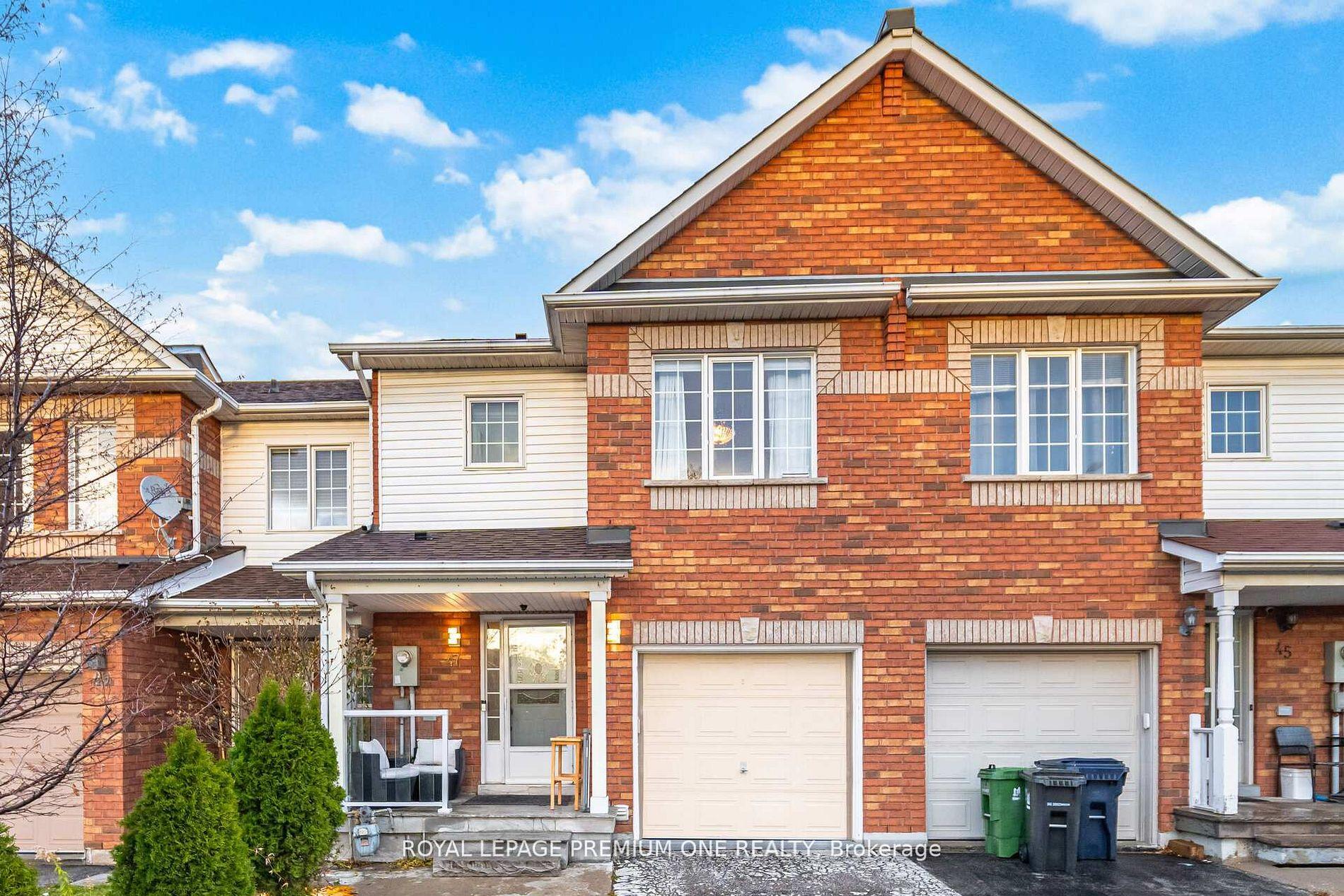 47 Triple Crown Avenue, Toronto W10, ON M9W 7E5