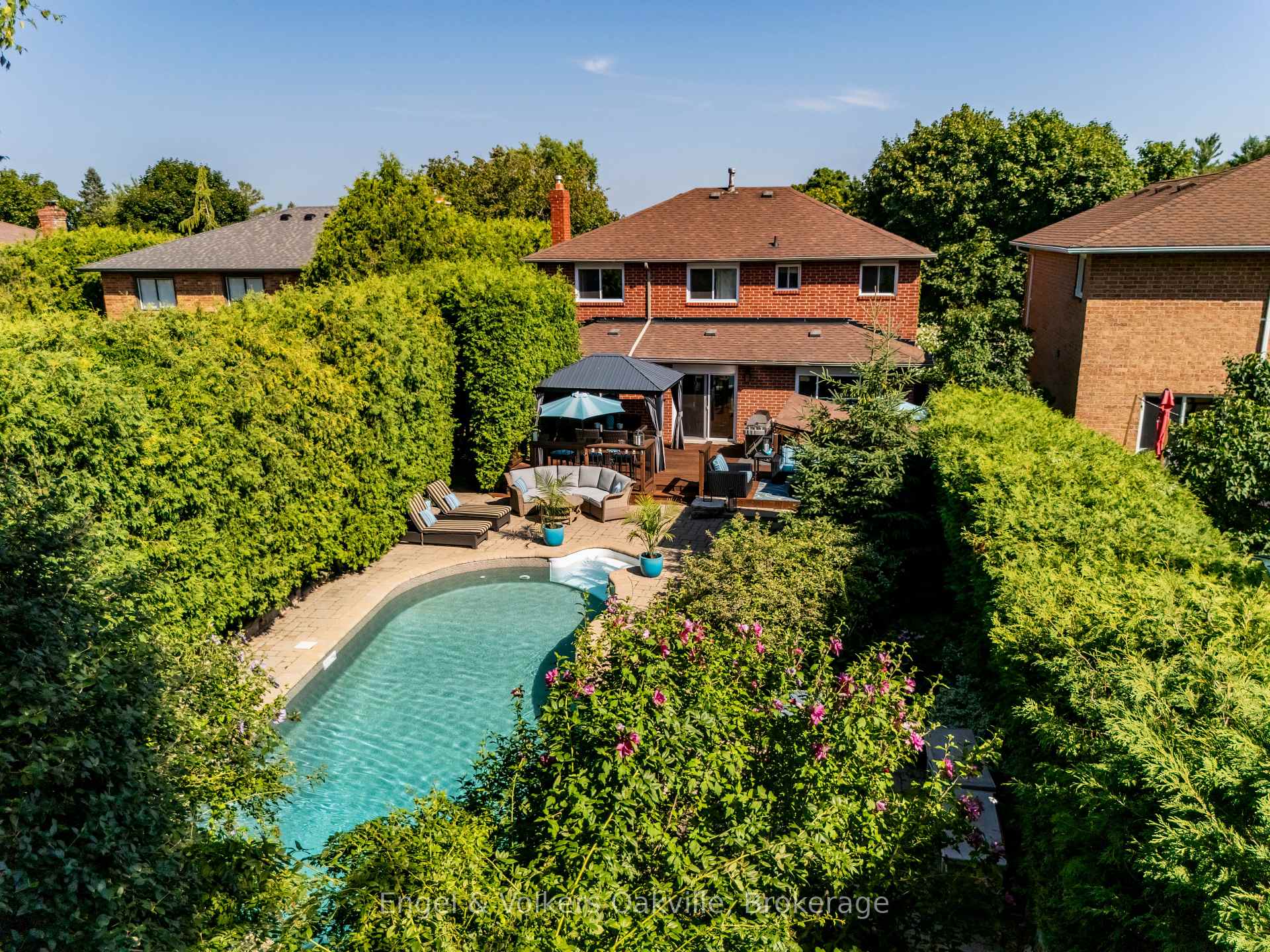 1181 Grange Road, Oakville, ON L6H 1P8