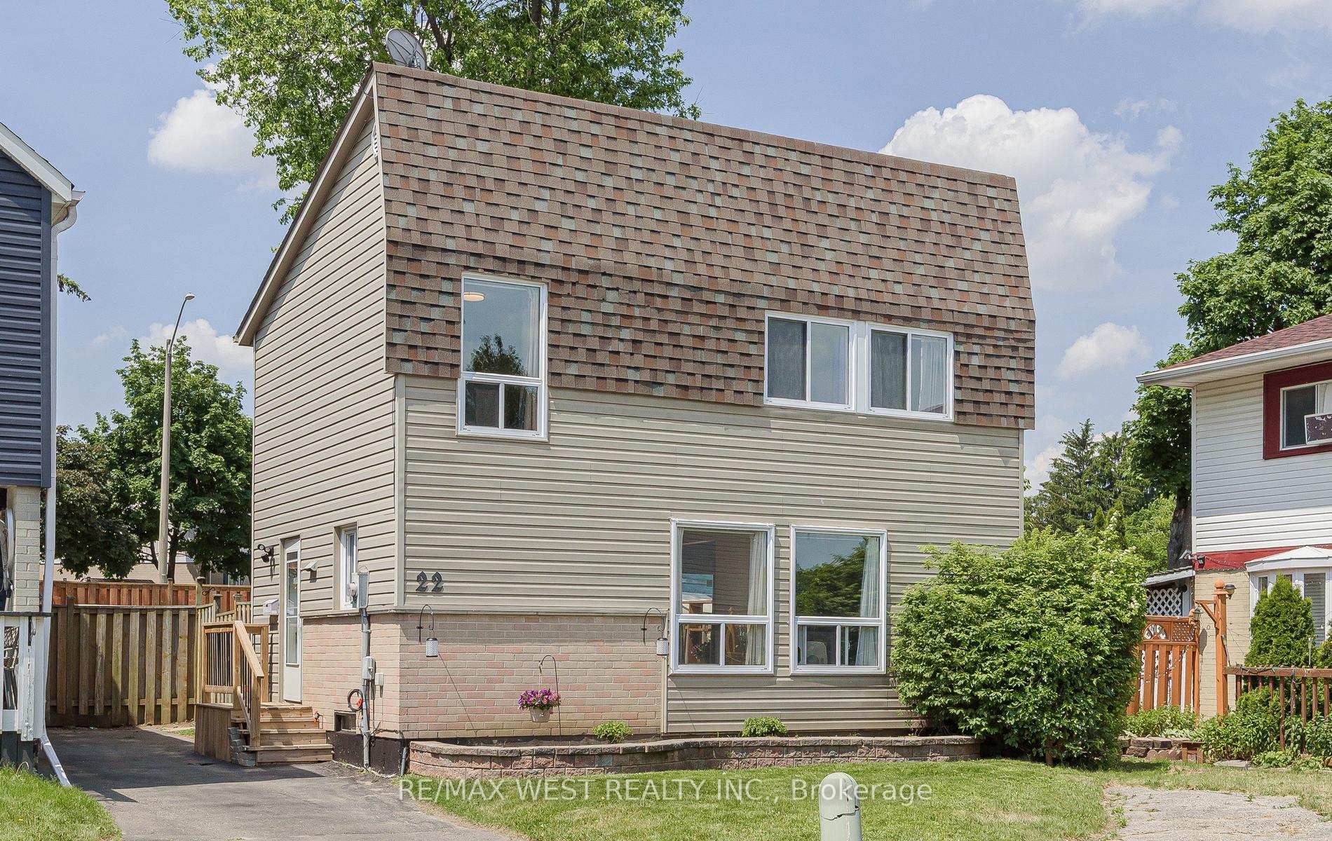 22 Josephine Court, Brampton, ON L6S 2L3