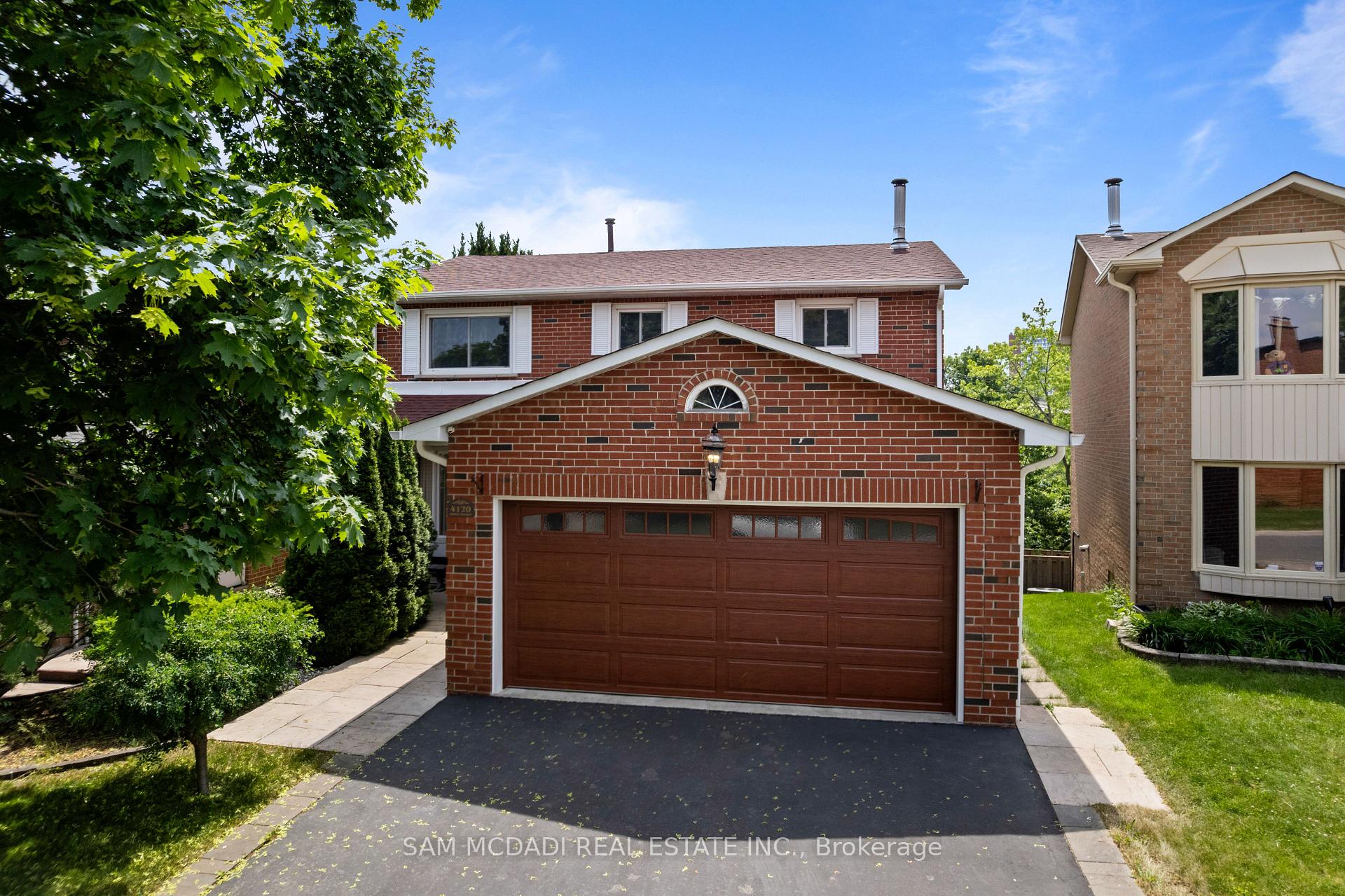 4120 Prince George Avenue W, Mississauga, ON L4Z 2V1