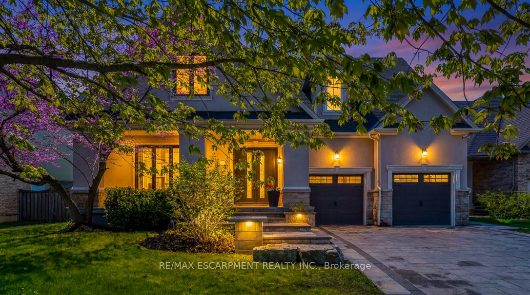 519 Hancock Way, Mississauga, ON L5H 4L5