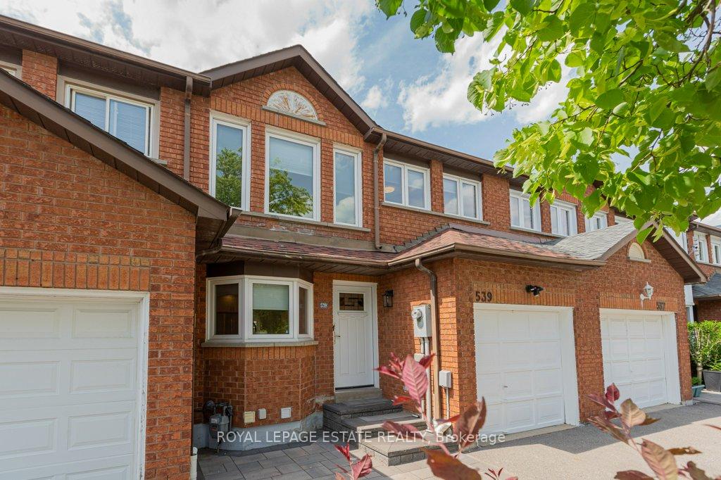 539 Galaxy Court, Mississauga, ON L5R 2R4