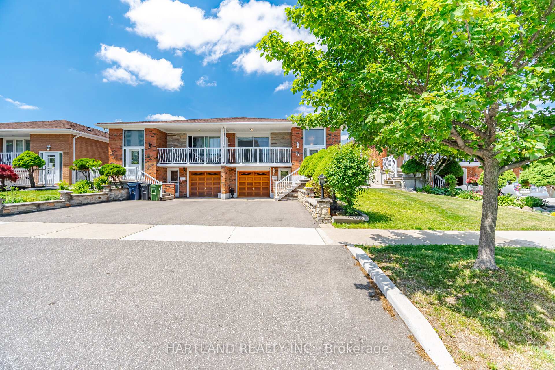 12 Picaro Drive, Toronto, ON M3N 2B5