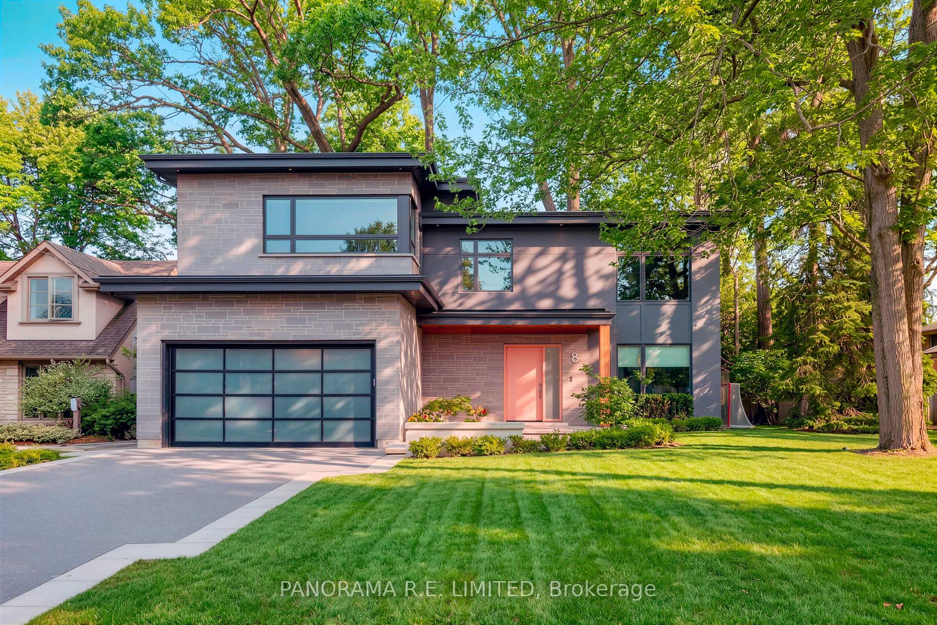 8 Greenford Road, Toronto, ON M9A 3E6