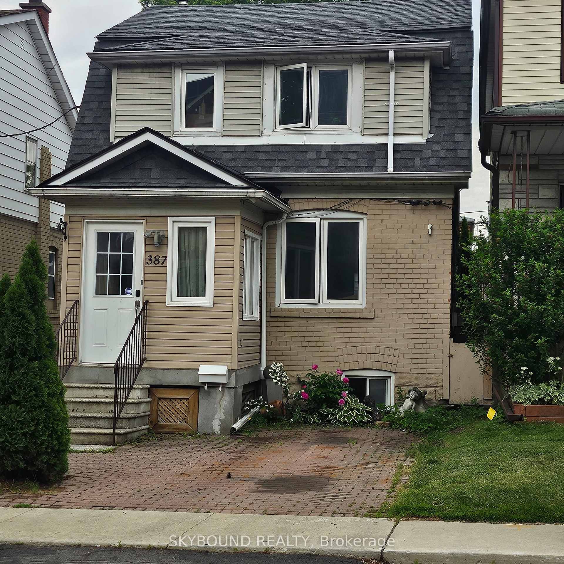 387 Hopewell Avenue, Toronto, ON M6E 2S1