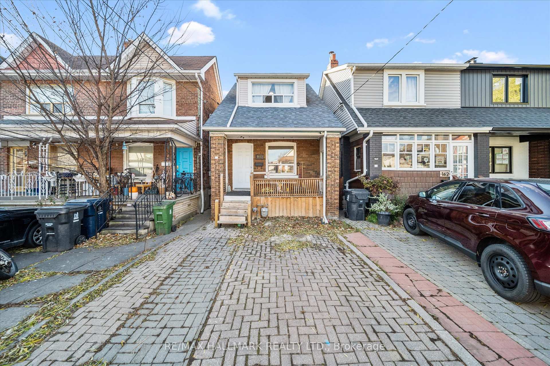 160 Silverthorn Avenue, Toronto, ON M6N 3K3