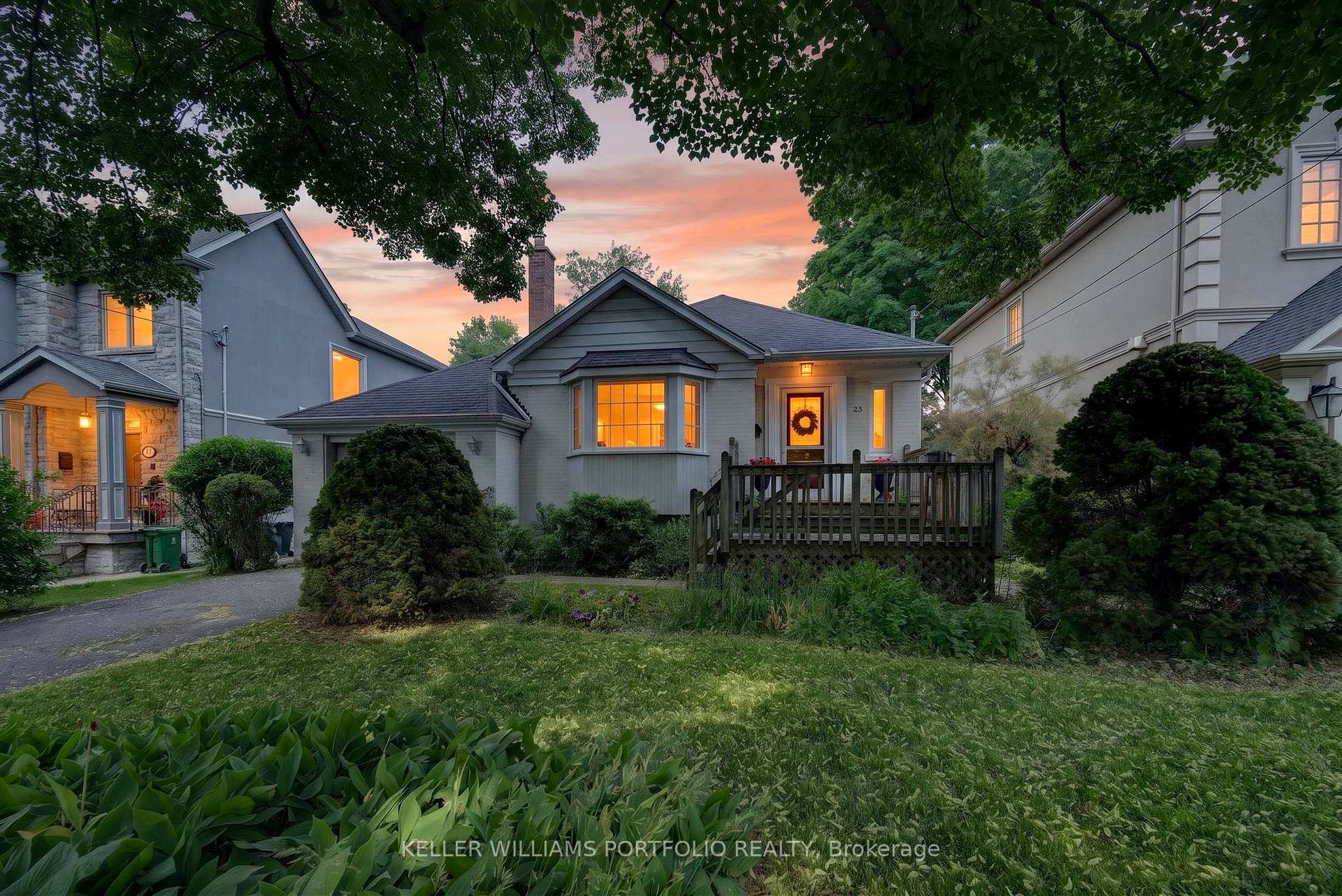 23 Ashbourne Drive, Toronto, ON M9B 4H1