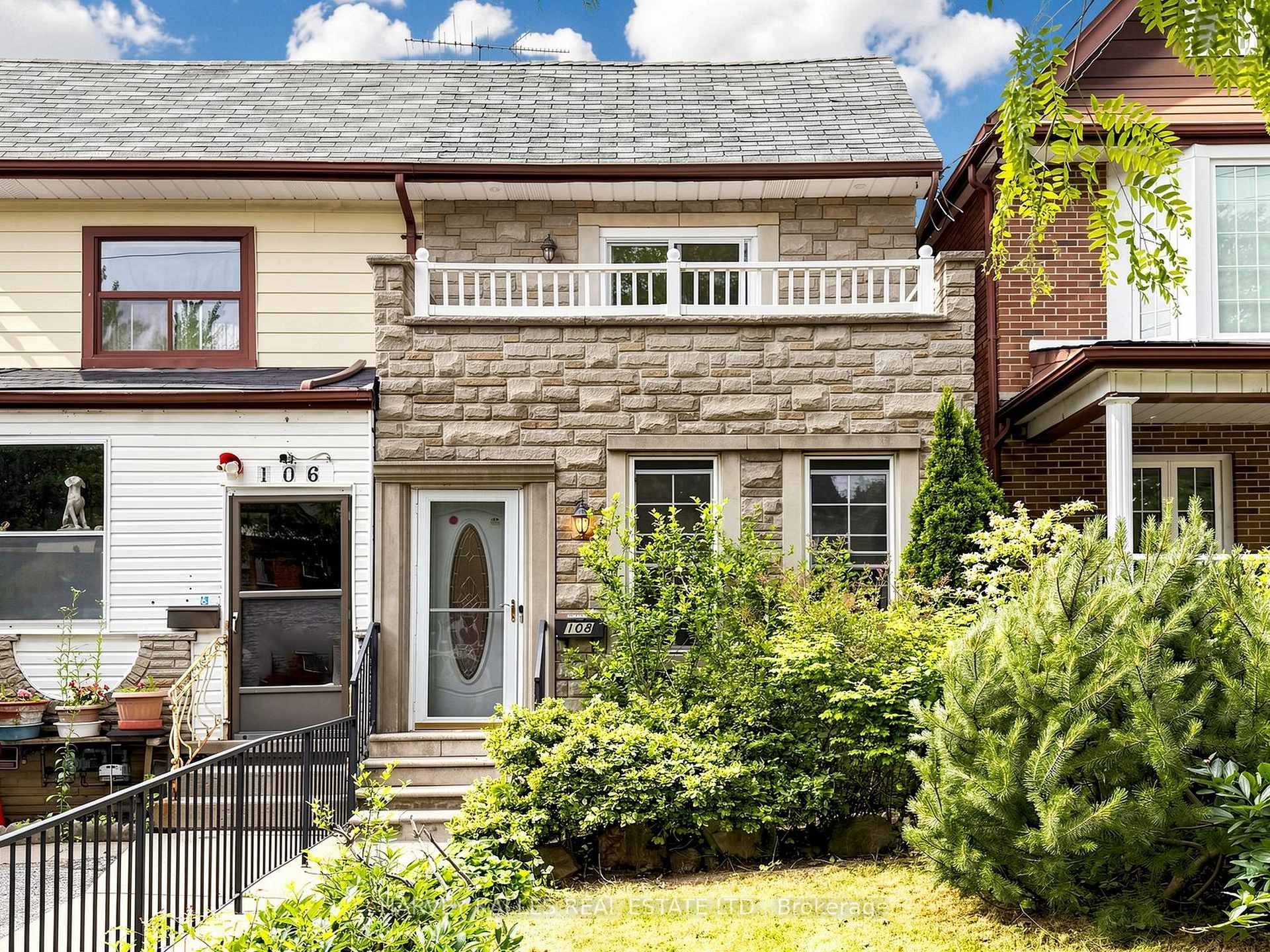 108 Caledonia Road, Toronto W03, ON M6E 4S7
