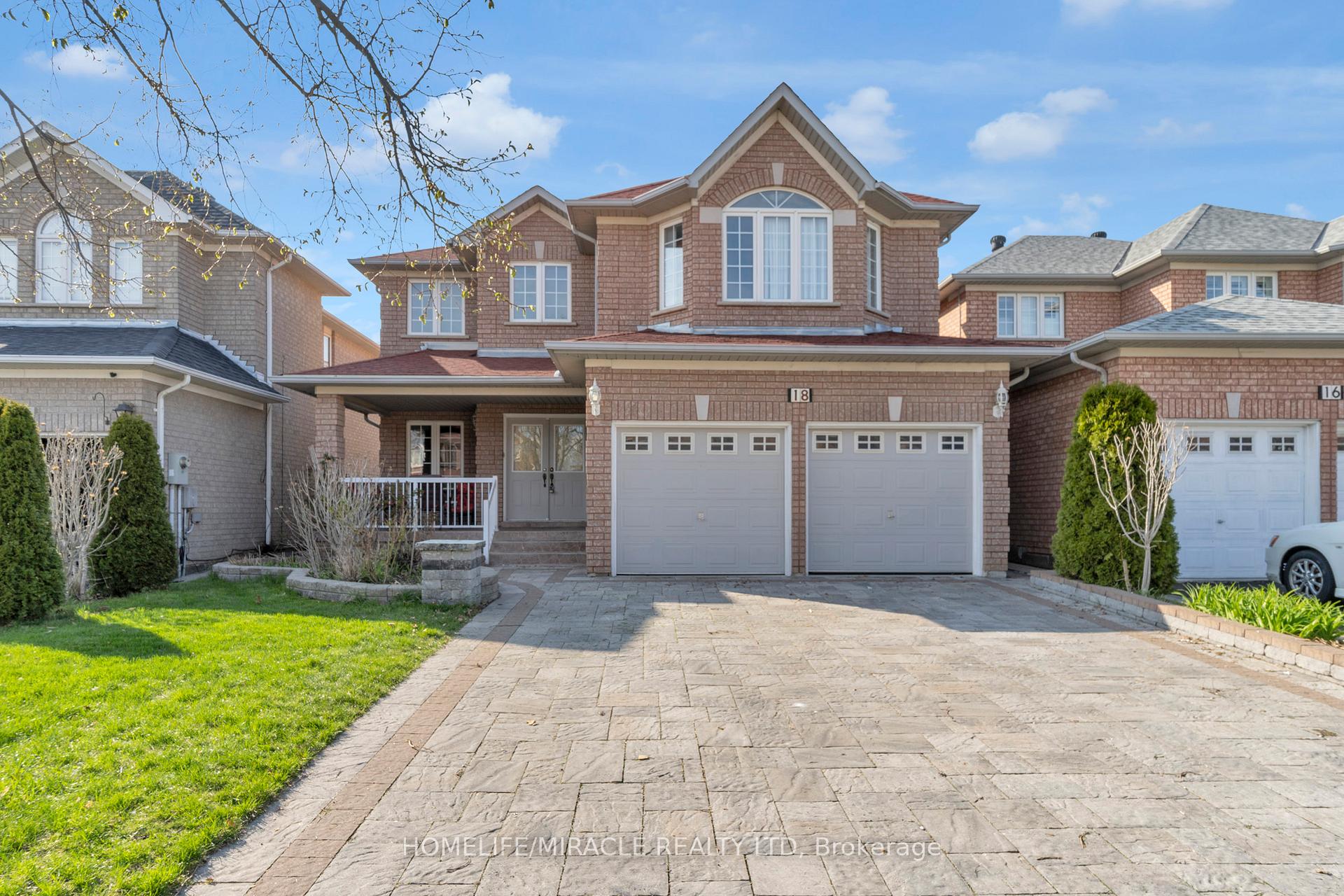 18 Hartwell Gate, Brampton, ON L6R 2V3