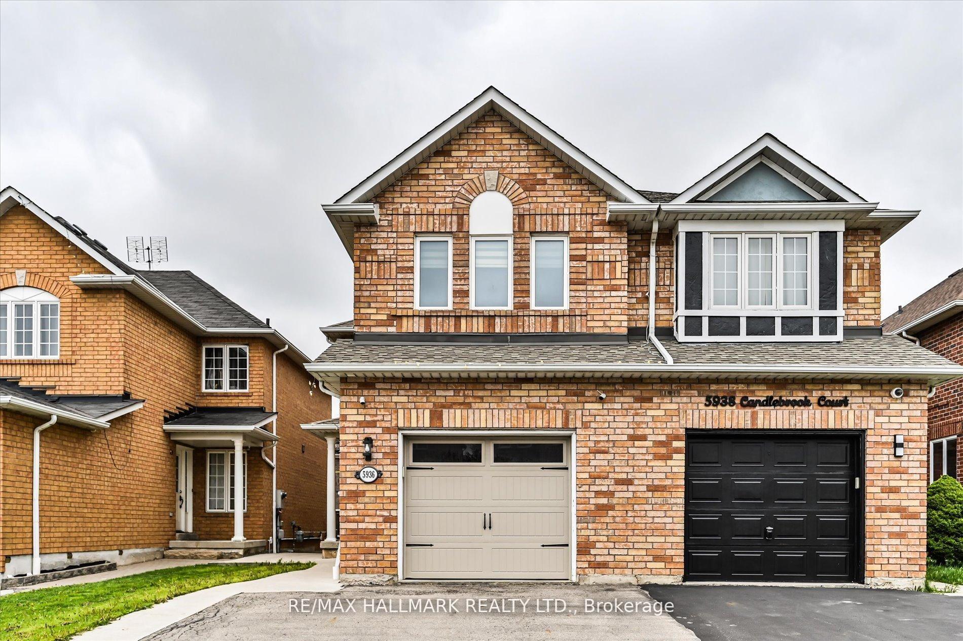5936 Candlebrook Court, Mississauga, ON L5V 2V5