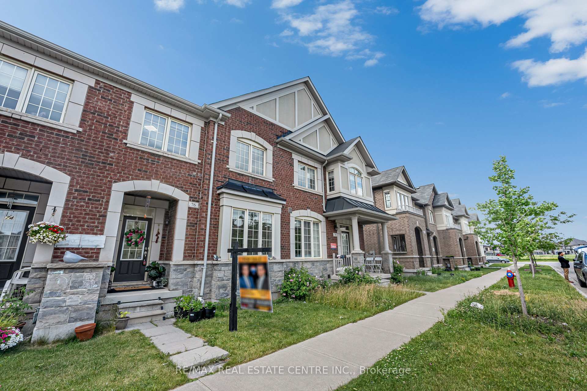 76 Saint Dennis Road, Brampton, ON L6R 3Z2