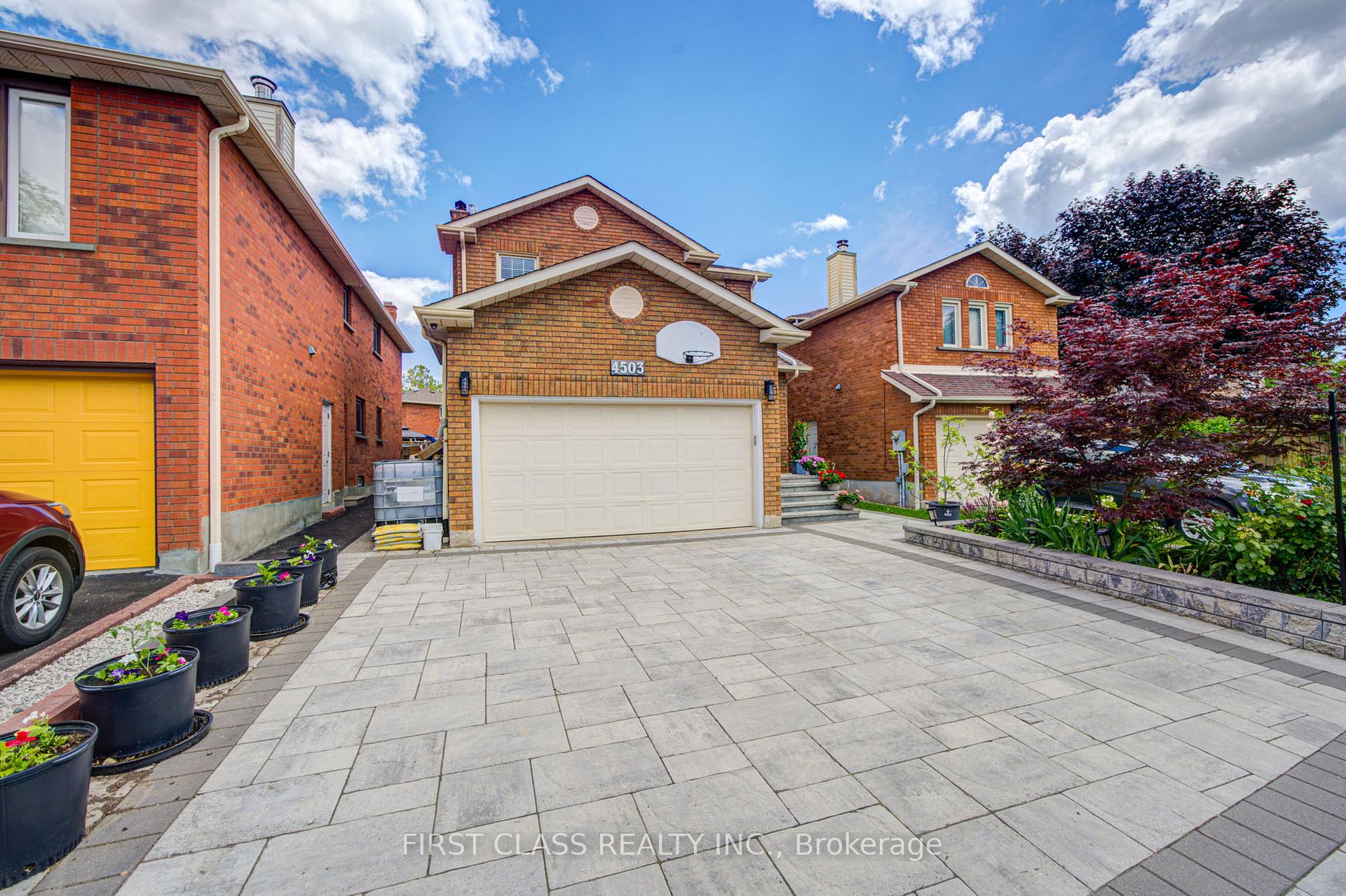 4503 Kimbermount Avenue, Mississauga, ON L5M 4J4