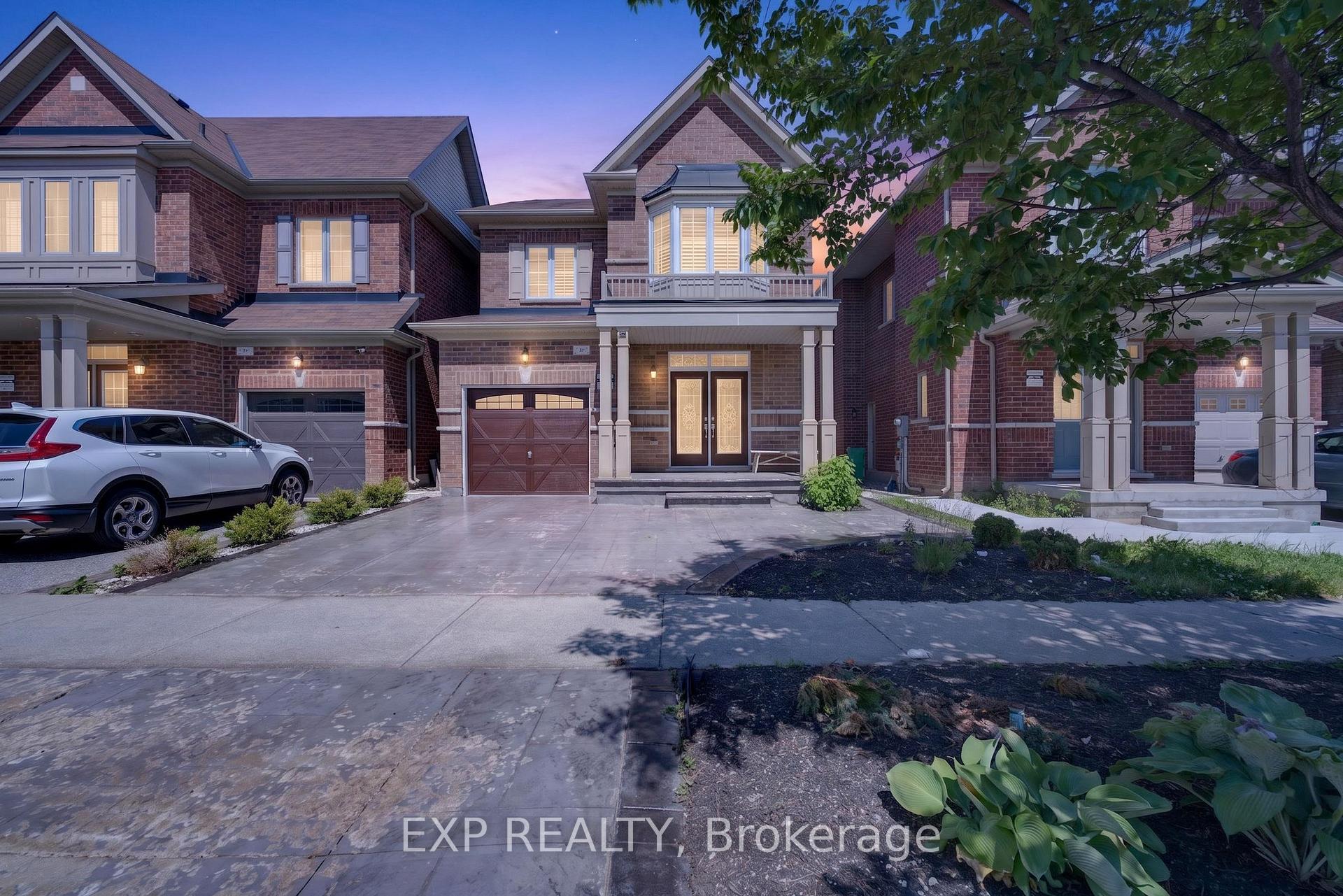82 Humberstone Crescent, Brampton, ON L7A 4C1