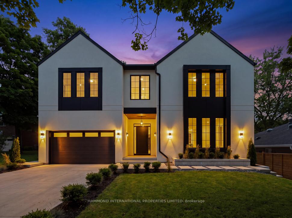 26 Hampshire Heights, Toronto, ON M9B 2K4
