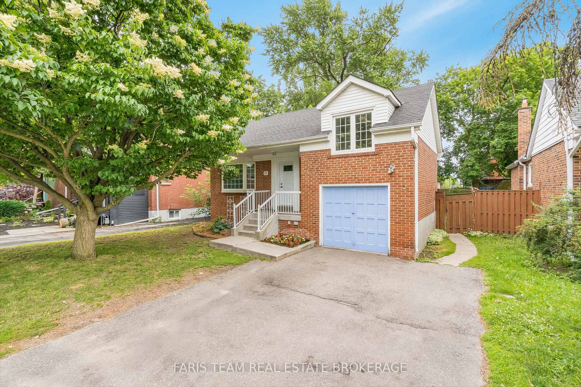 149 John Street, Toronto, ON M9N 1J9