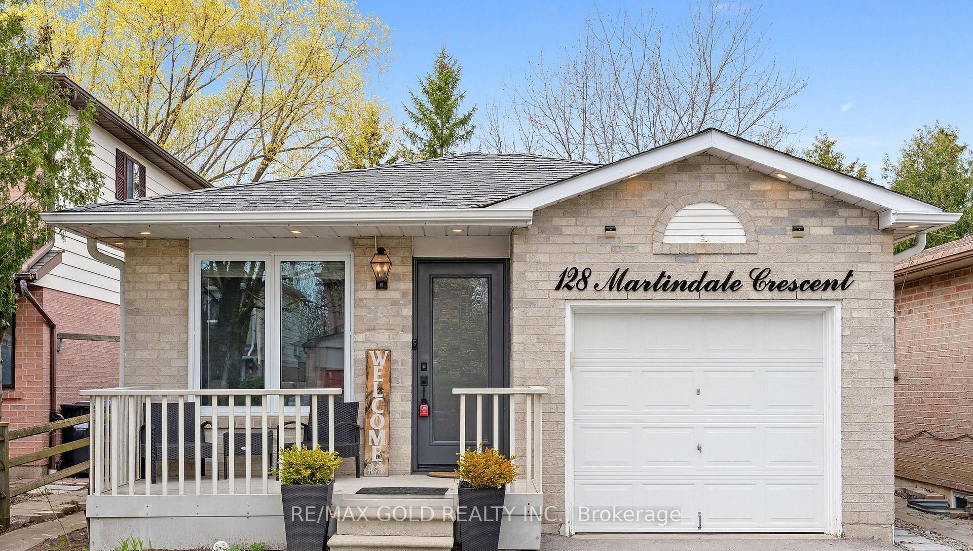 128 Martindale Crescent, Brampton, ON L6X 2V1