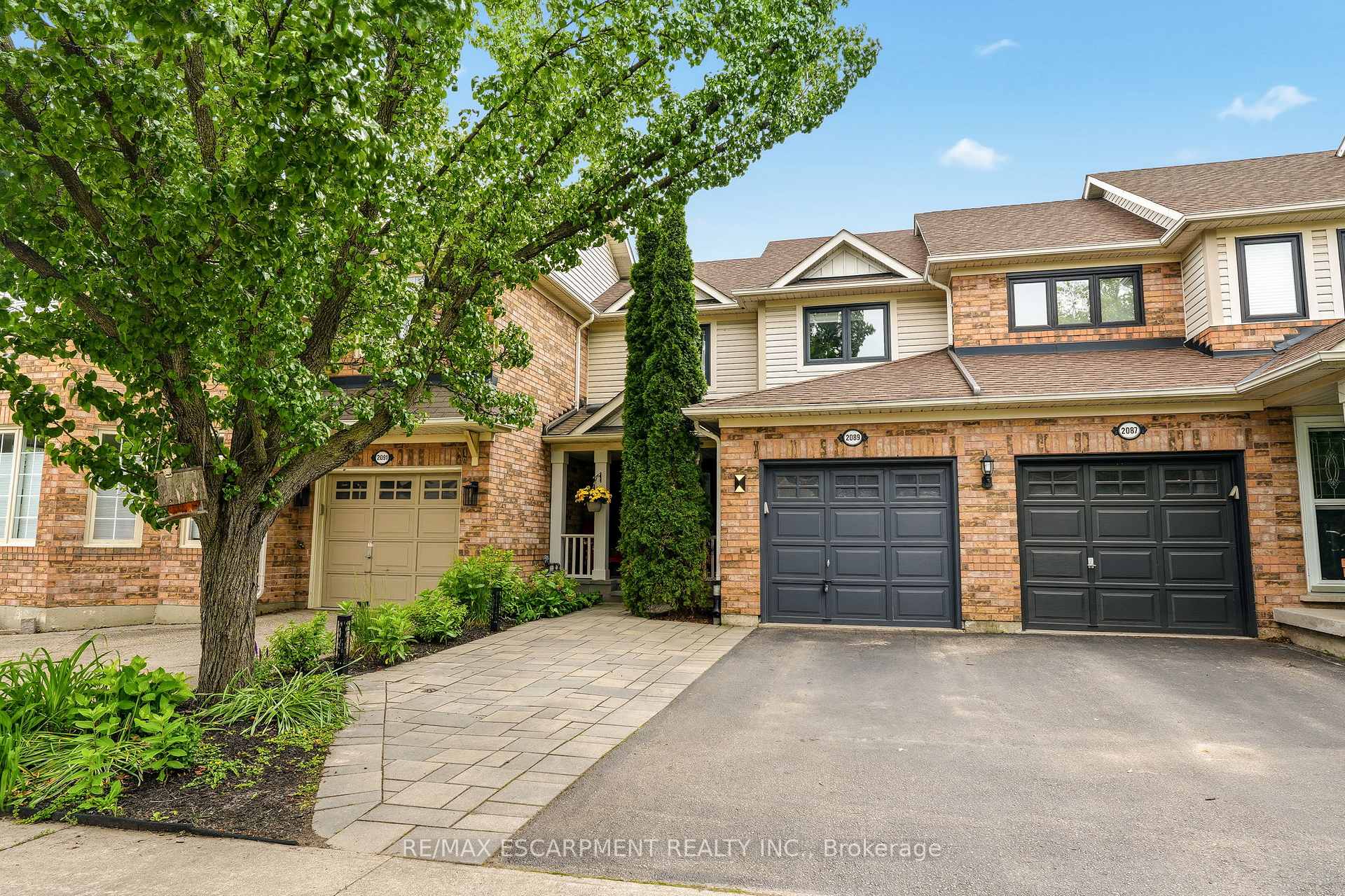 2089 Broadleaf Crescent, Burlington, ON L7L 6S3
