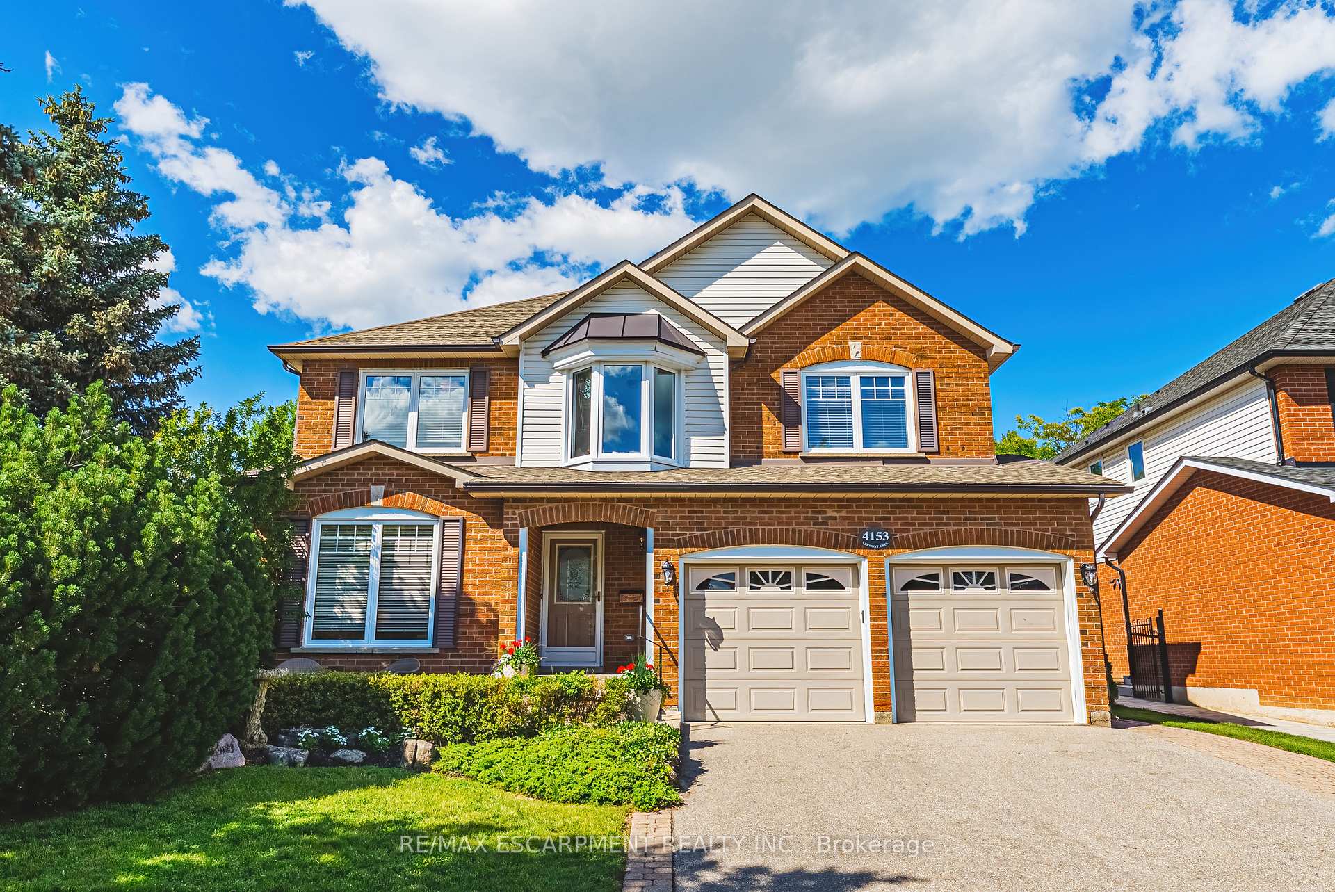 4153 Vermont Crescent, Burlington, ON L7M 4A9