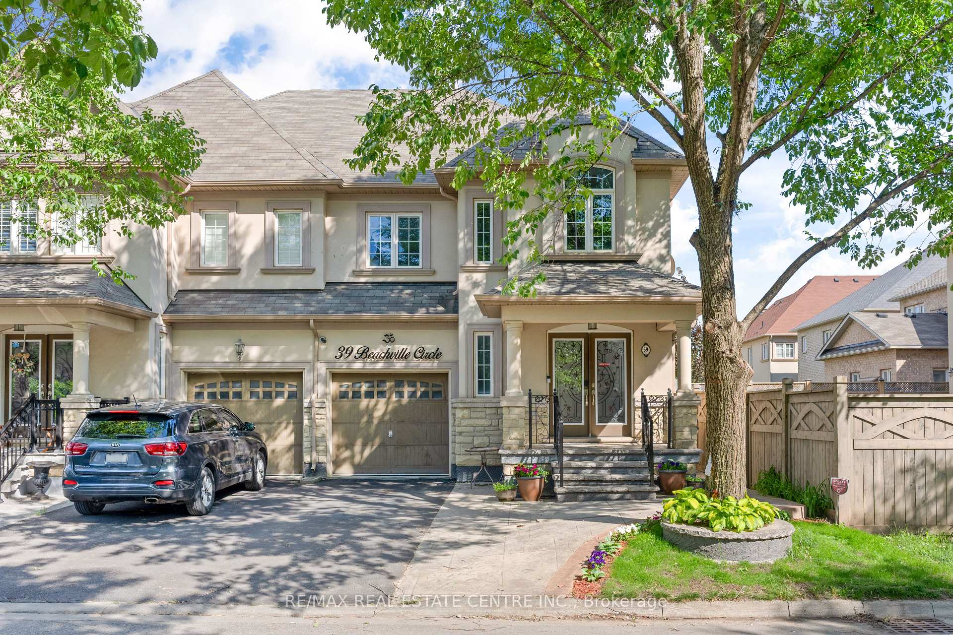 39 Beachville Circle, Brampton, ON L6X 0V2