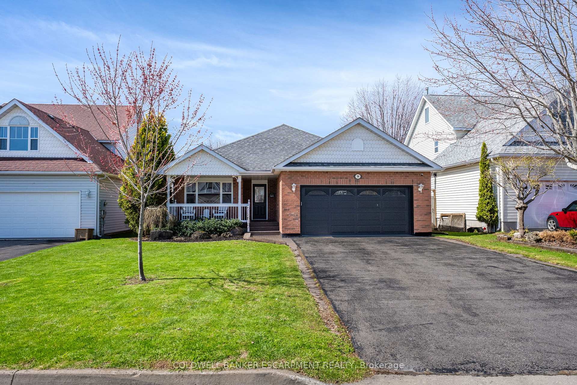 58 Dairy Drive, Halton Hills, ON L7J 2Y1