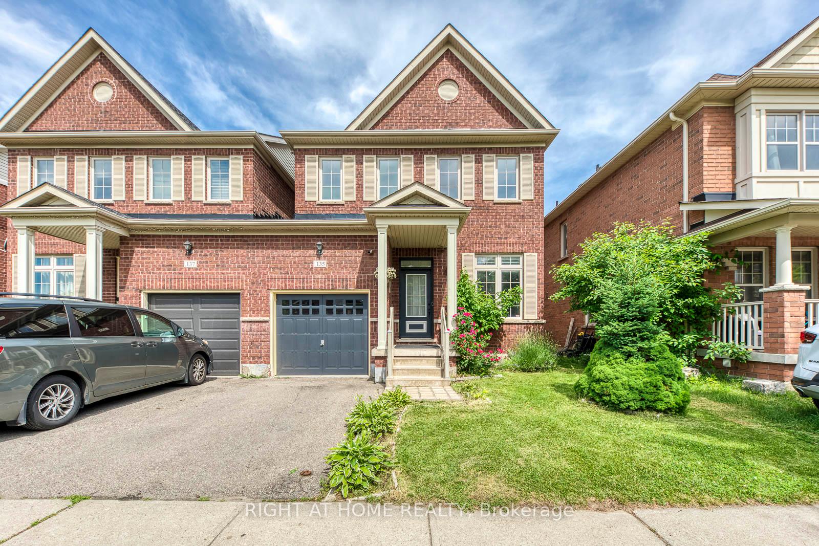 135 Holmes Crescent, Milton, ON L9T 0V9