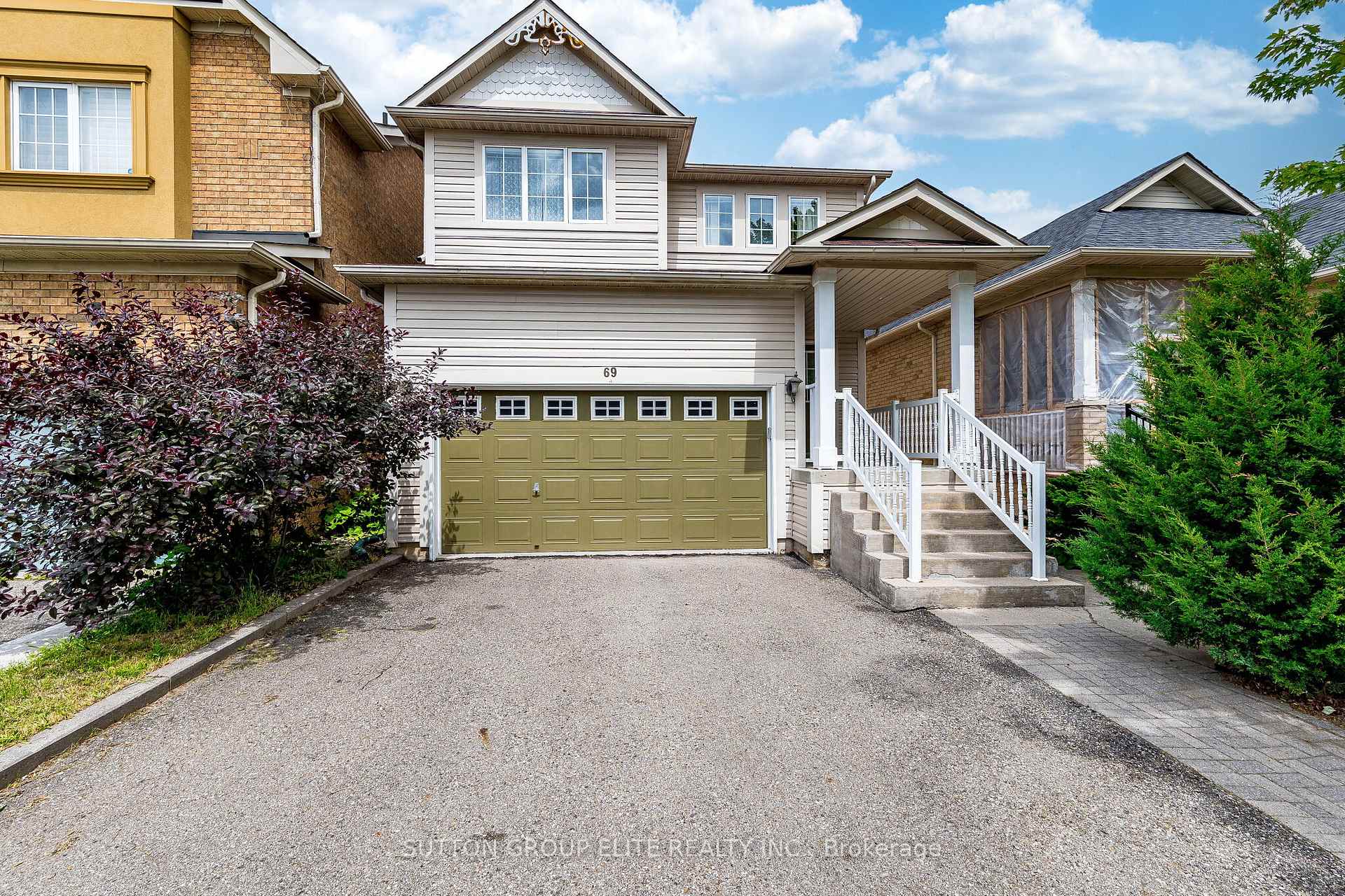 69 Legend Lane, Brampton, ON L6X 5B6