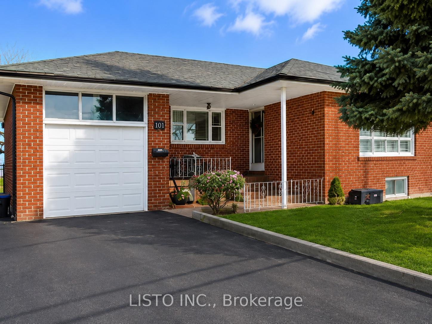 20 Tilbury Drive, Toronto, ON M3K 1W6