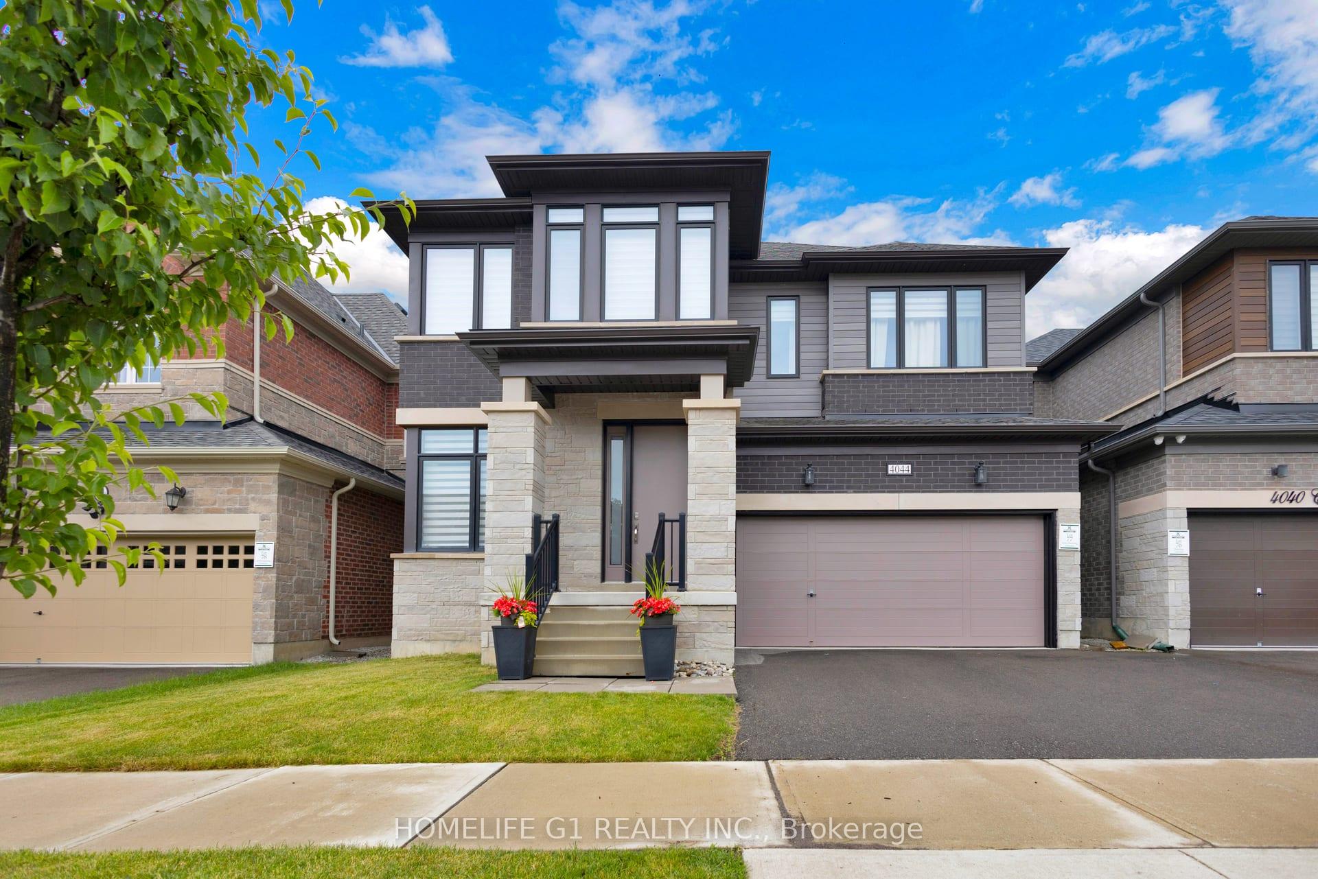 4044 Channing Crescent, Oakville, ON L6H 3R2