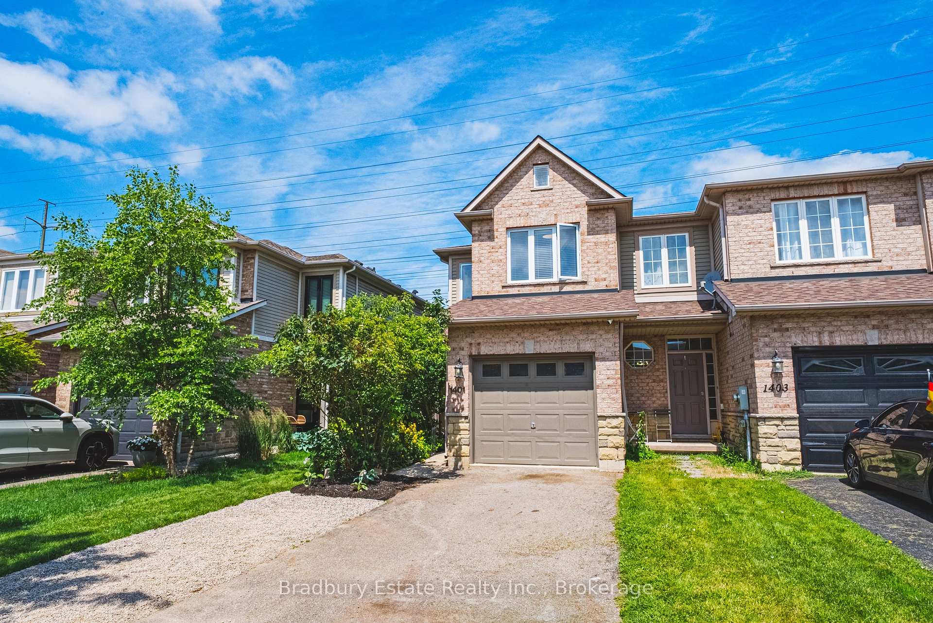 1401 Treeland Street, Burlington, ON L7R 4S1