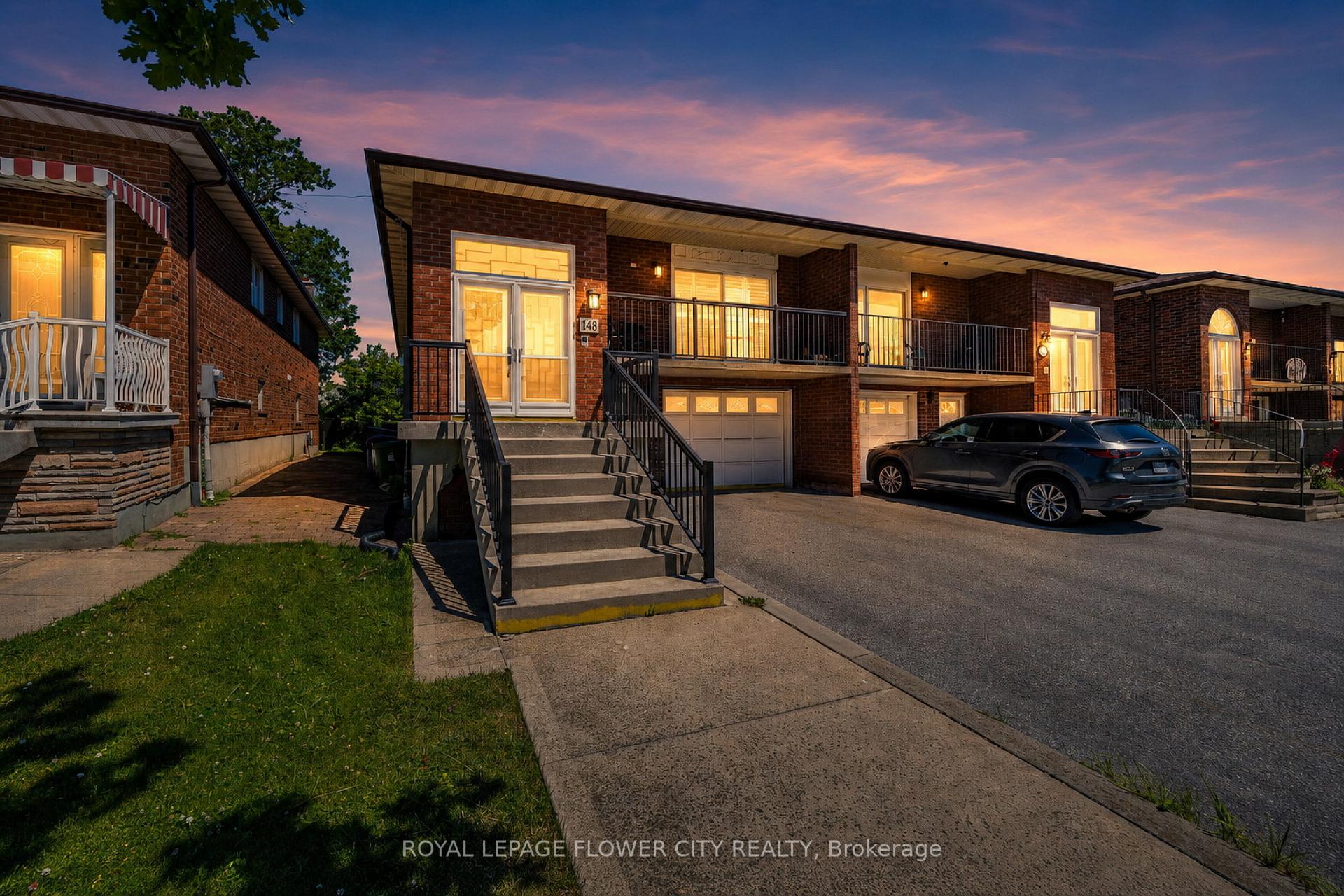 148 Dolores Road, Toronto, ON M3L 2K8