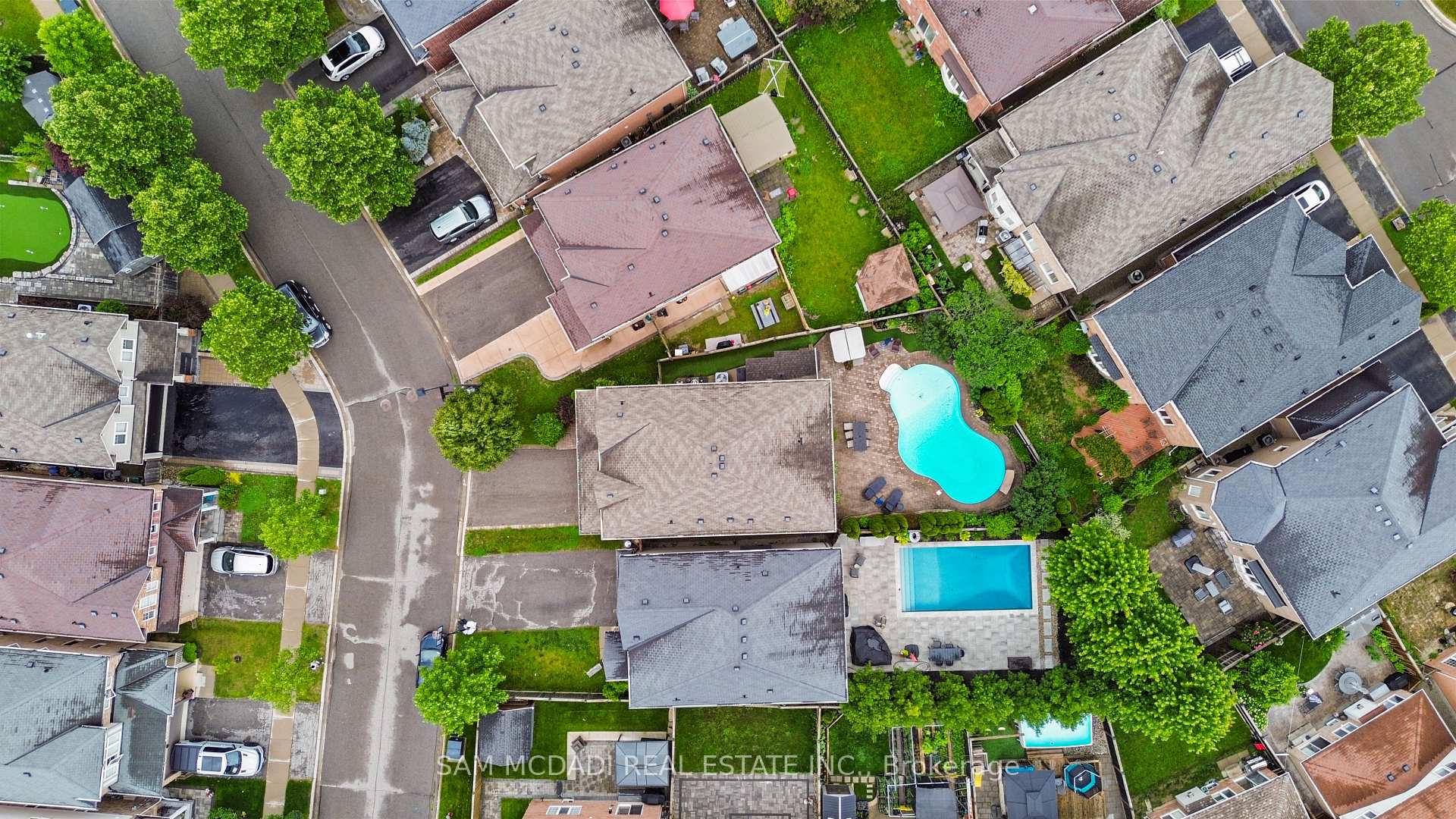899 Pickersgill Crescent, Milton, ON L9T 7T7